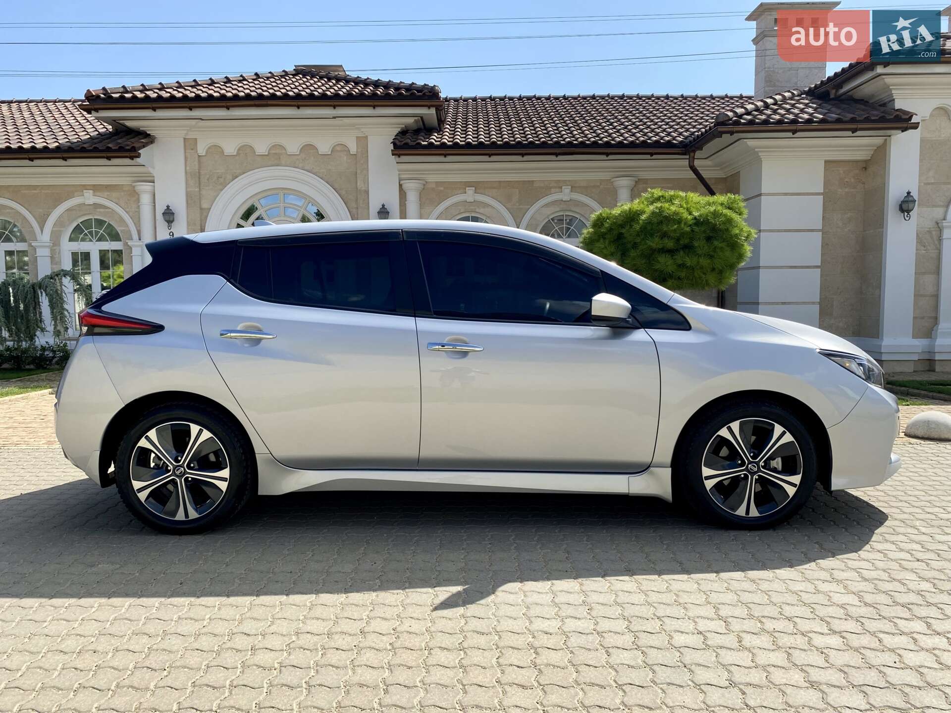 Nissan Leaf 2019 VIN 1N4AZ1CP2LC300446 фото оголошення 3 з 42
