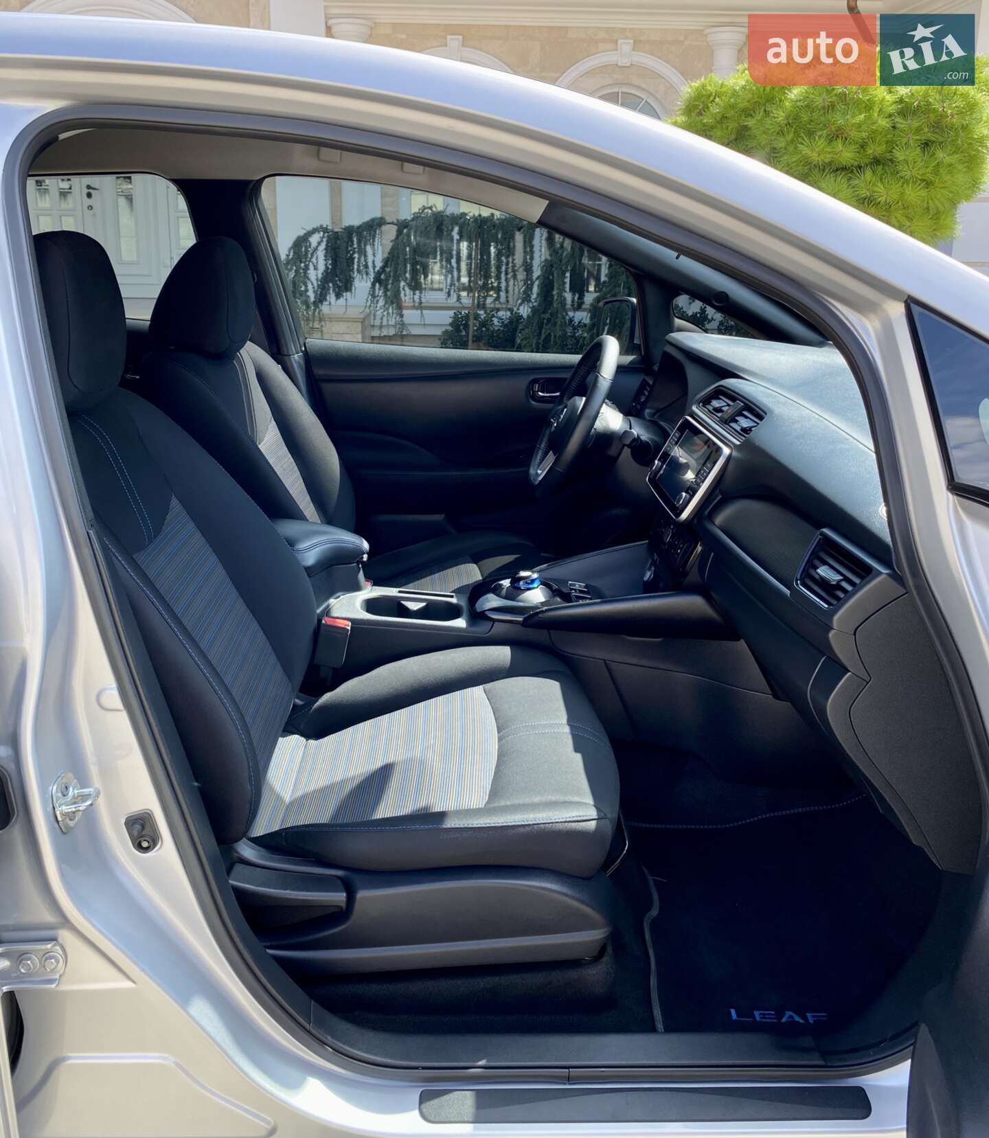 Nissan Leaf 2019 VIN 1N4AZ1CP2LC300446 фото оголошення 12 з 42