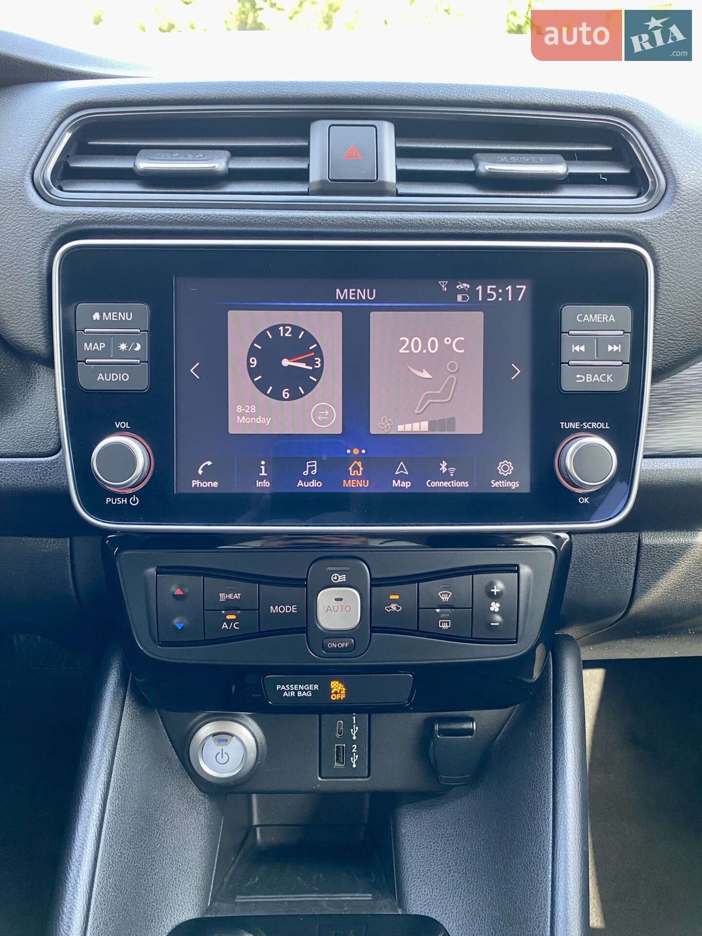 Nissan Leaf 2019 VIN 1N4AZ1CP2LC300446 фото оголошення 19 з 42