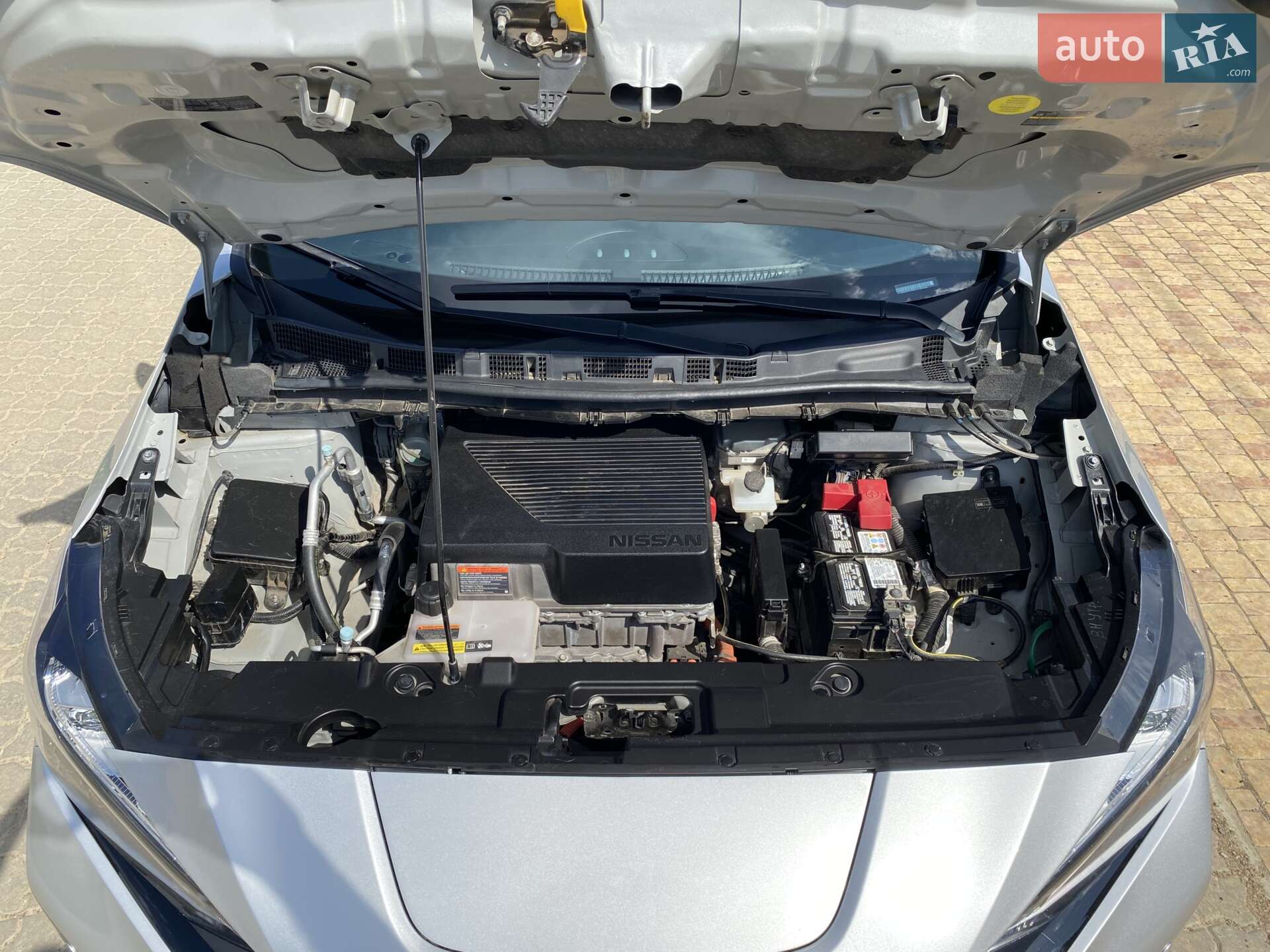 Nissan Leaf 2019 VIN 1N4AZ1CP2LC300446 фото оголошення 31 з 42