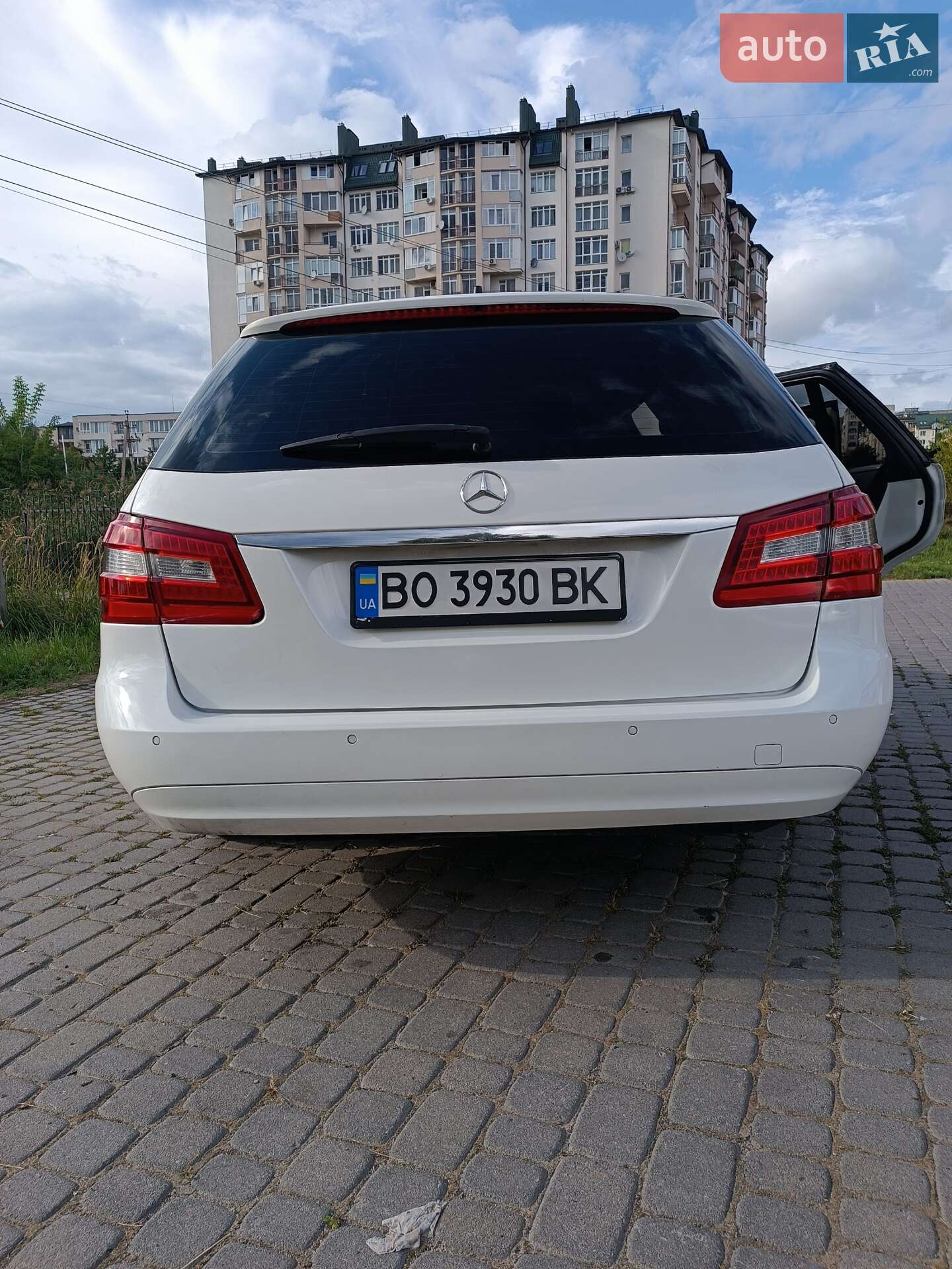 Mercedes-Benz E-Class 2011 VIN WDD2122051A565186 фото оголошення 5 з 13