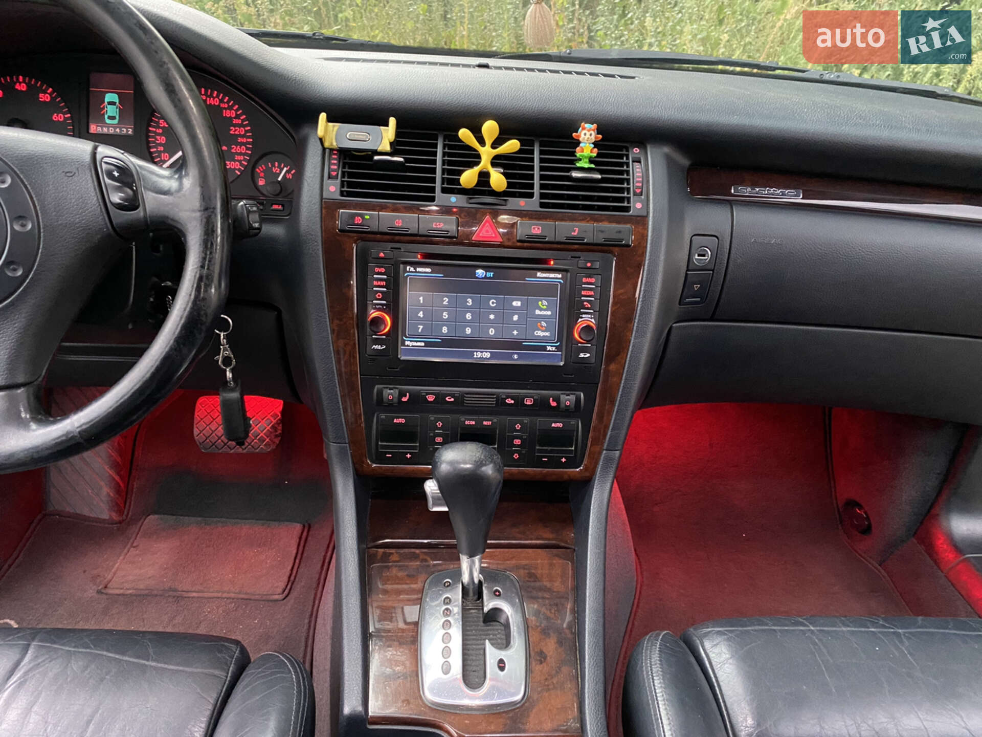 Audi S8 1999 VIN WAUZZZ4DZYN001859 фото оголошення 3 з 24