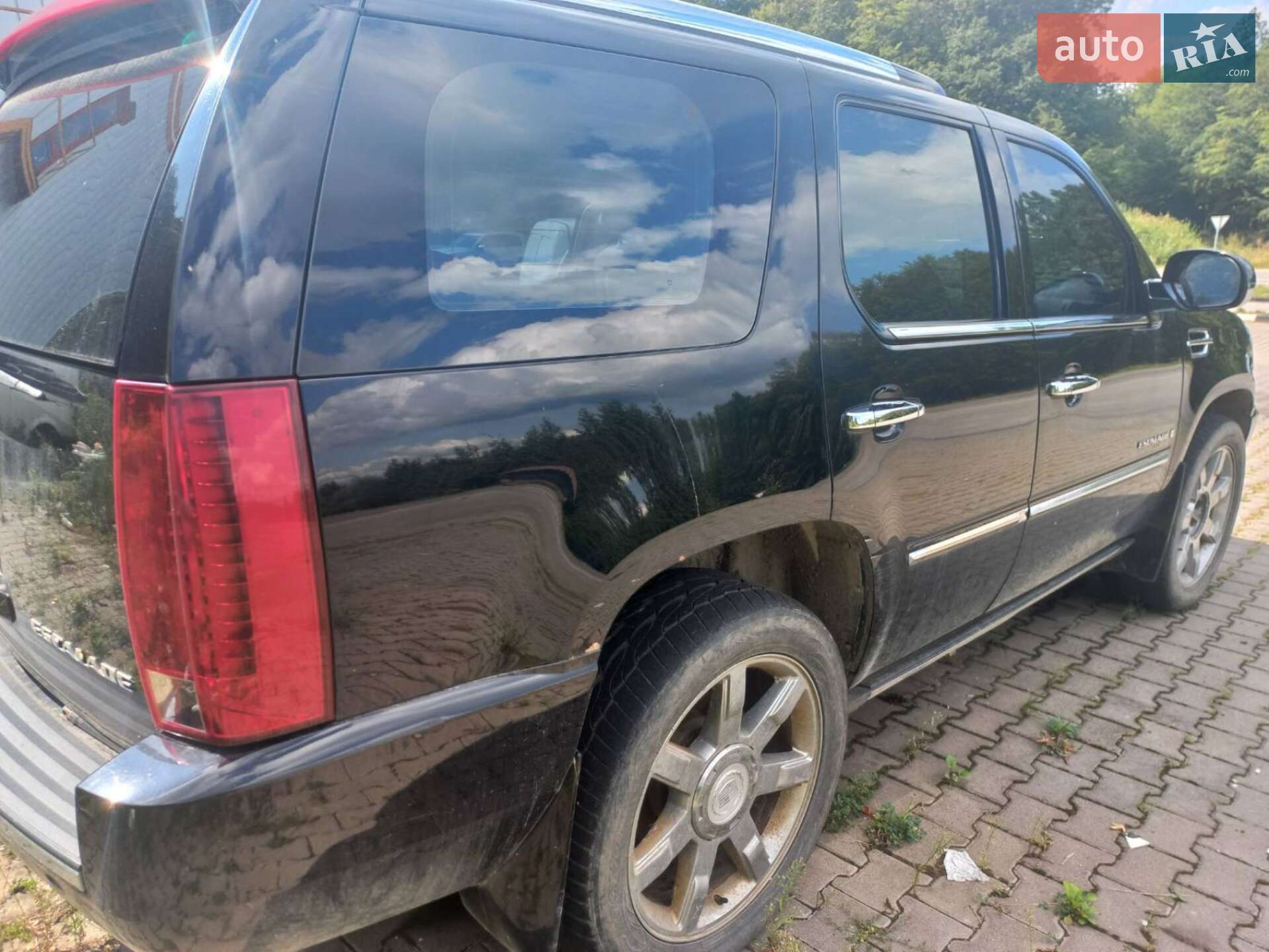 Cadillac Escalade 2007 VIN 1GYFK63827R371377 фото оголошення 5 з 13