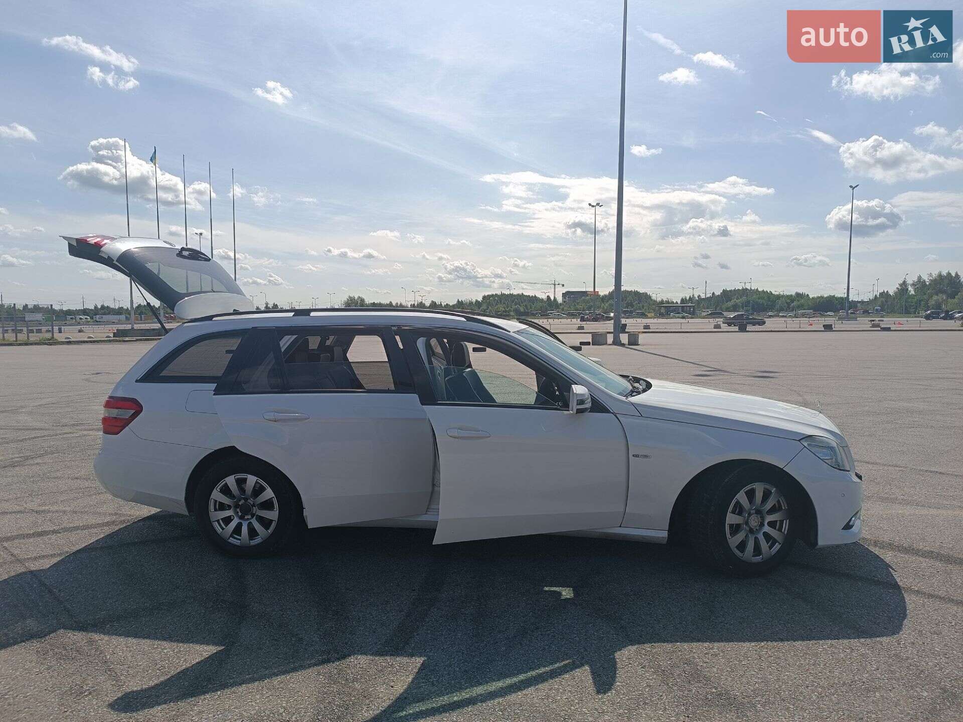 Mercedes-Benz E-Class 2011 VIN WDD2122051A565186 фото оголошення 16 з 16