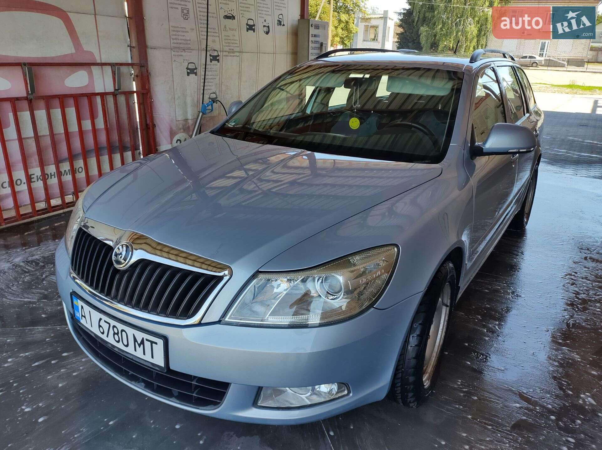 Skoda Octavia 2009 VIN TMBHA61Z198012933 фото оголошення 2 з 15