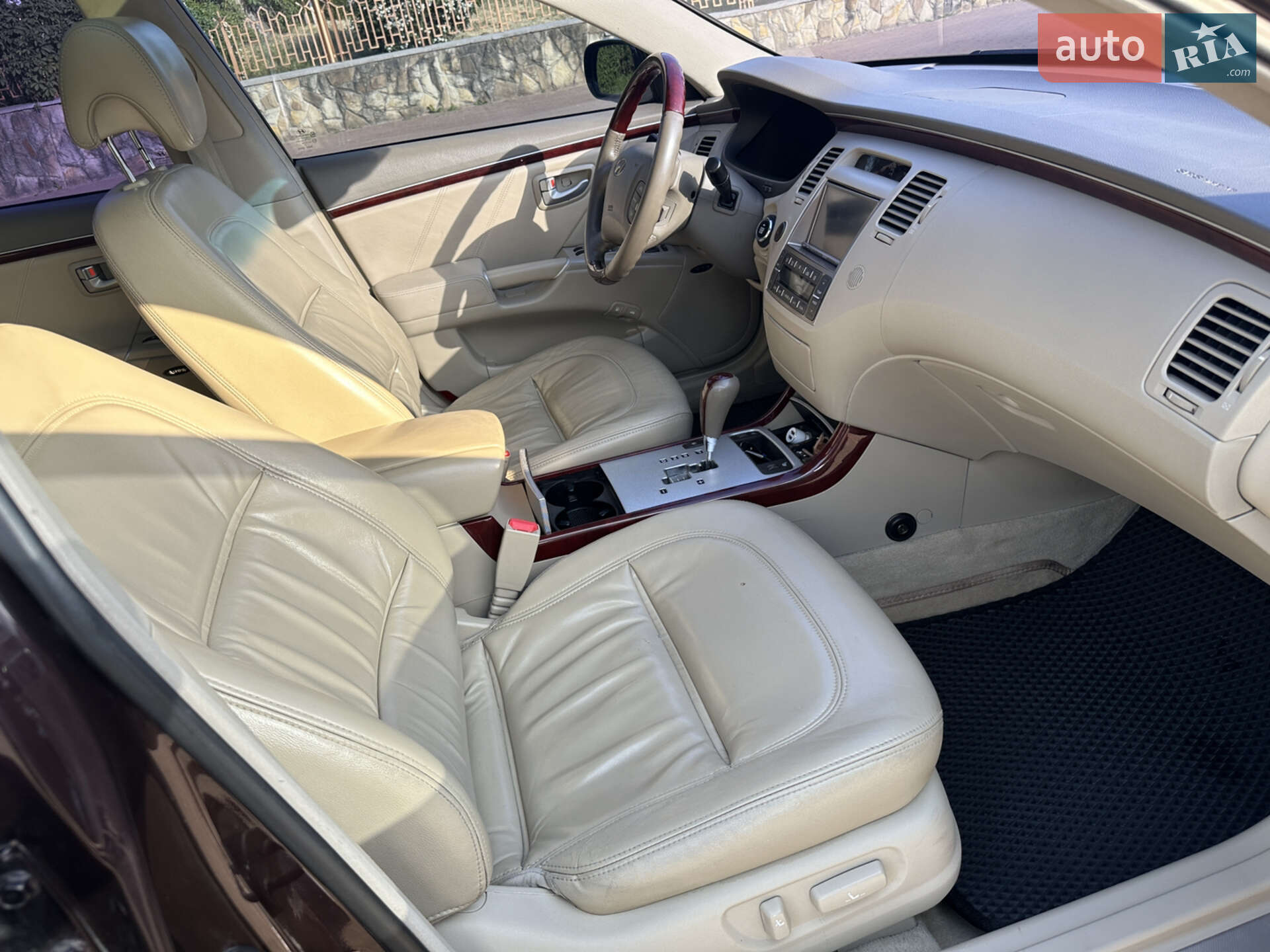 Hyundai Grandeur 2007 VIN KMHFC41DP7A183094 фото оголошення 11 з 15