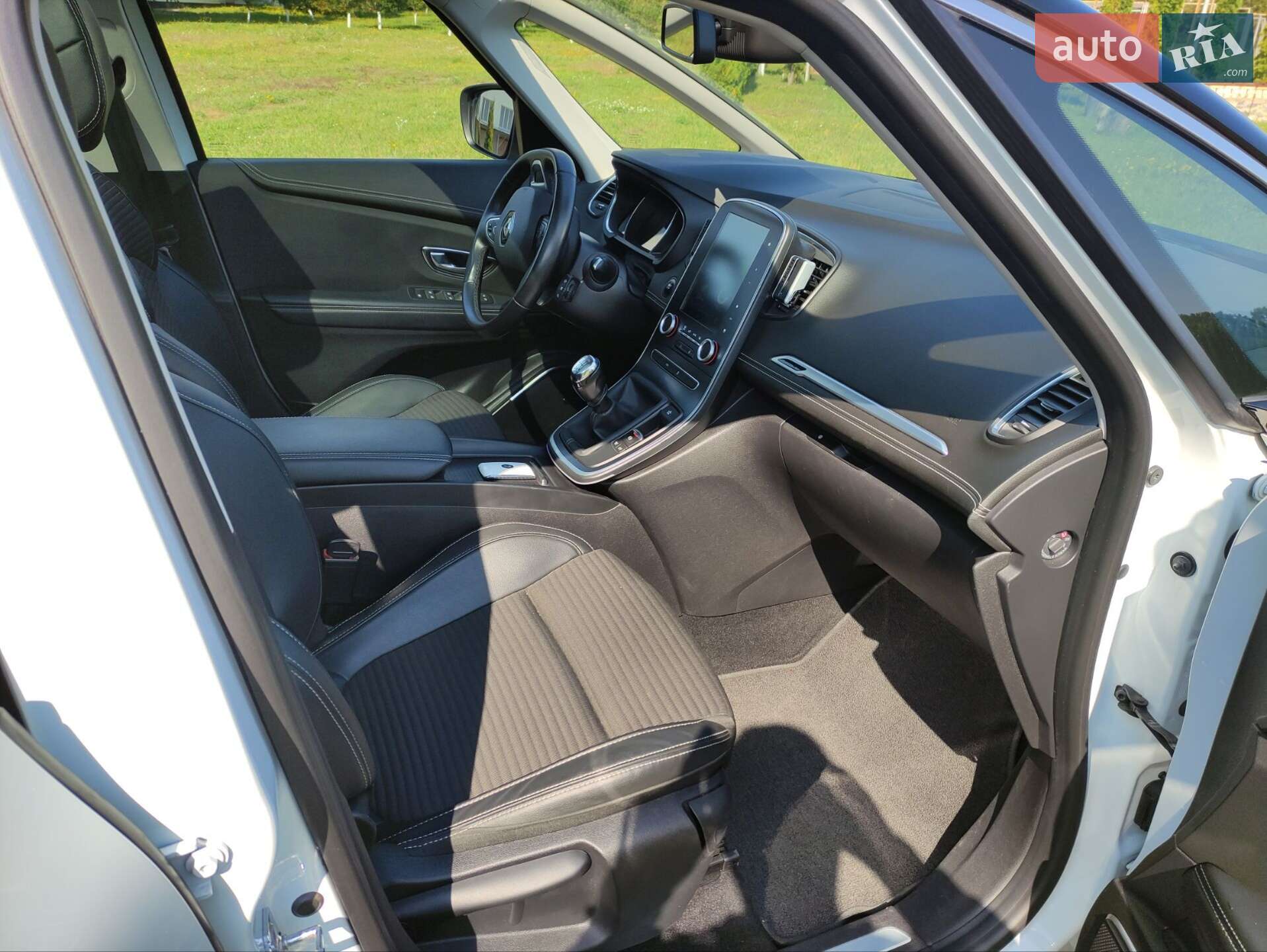 Renault Scenic 2017 VIN VF1RFA00557750003 фото оголошення 17 з 25