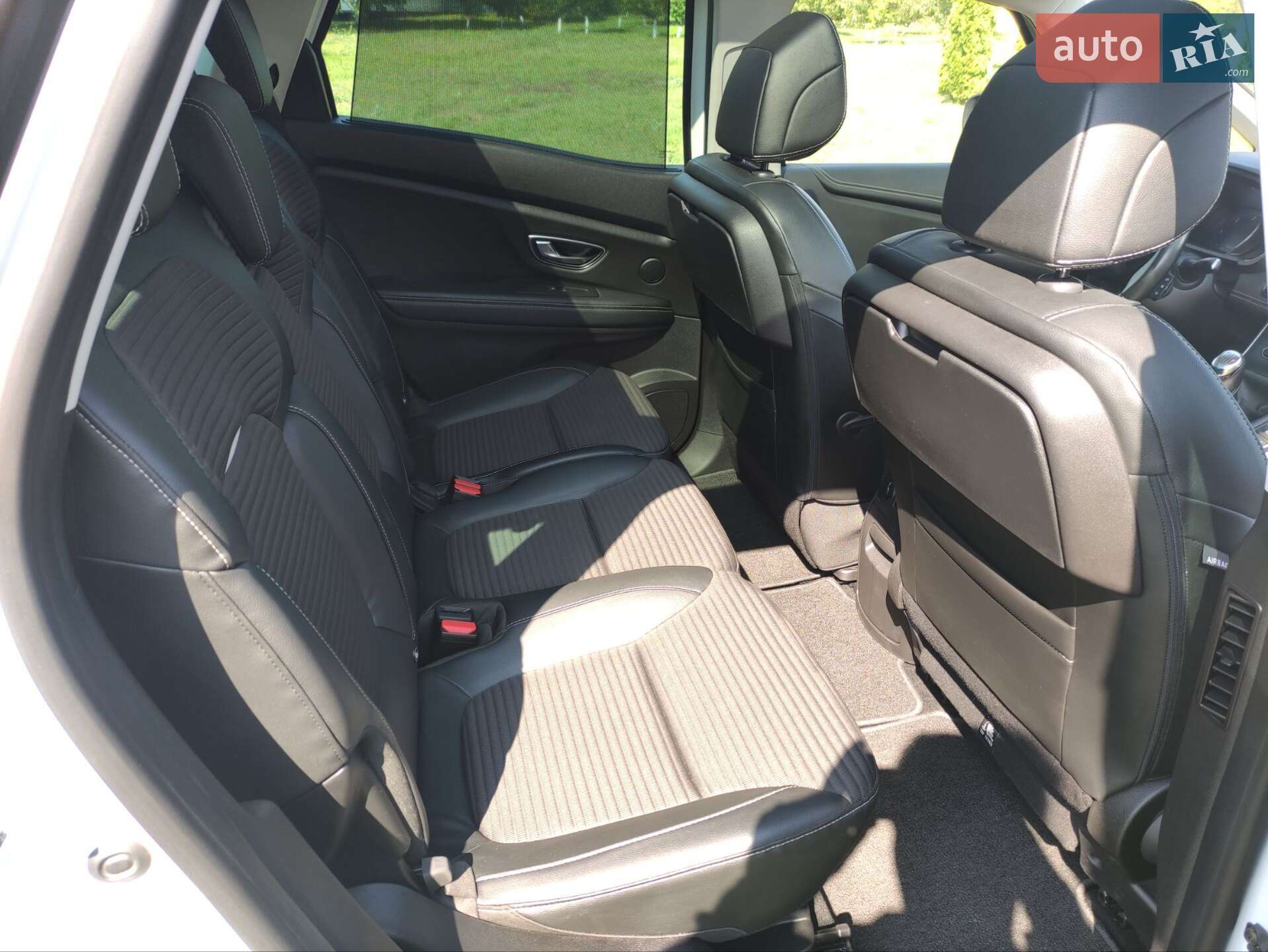 Renault Scenic 2017 VIN VF1RFA00557750003 фото оголошення 19 з 25