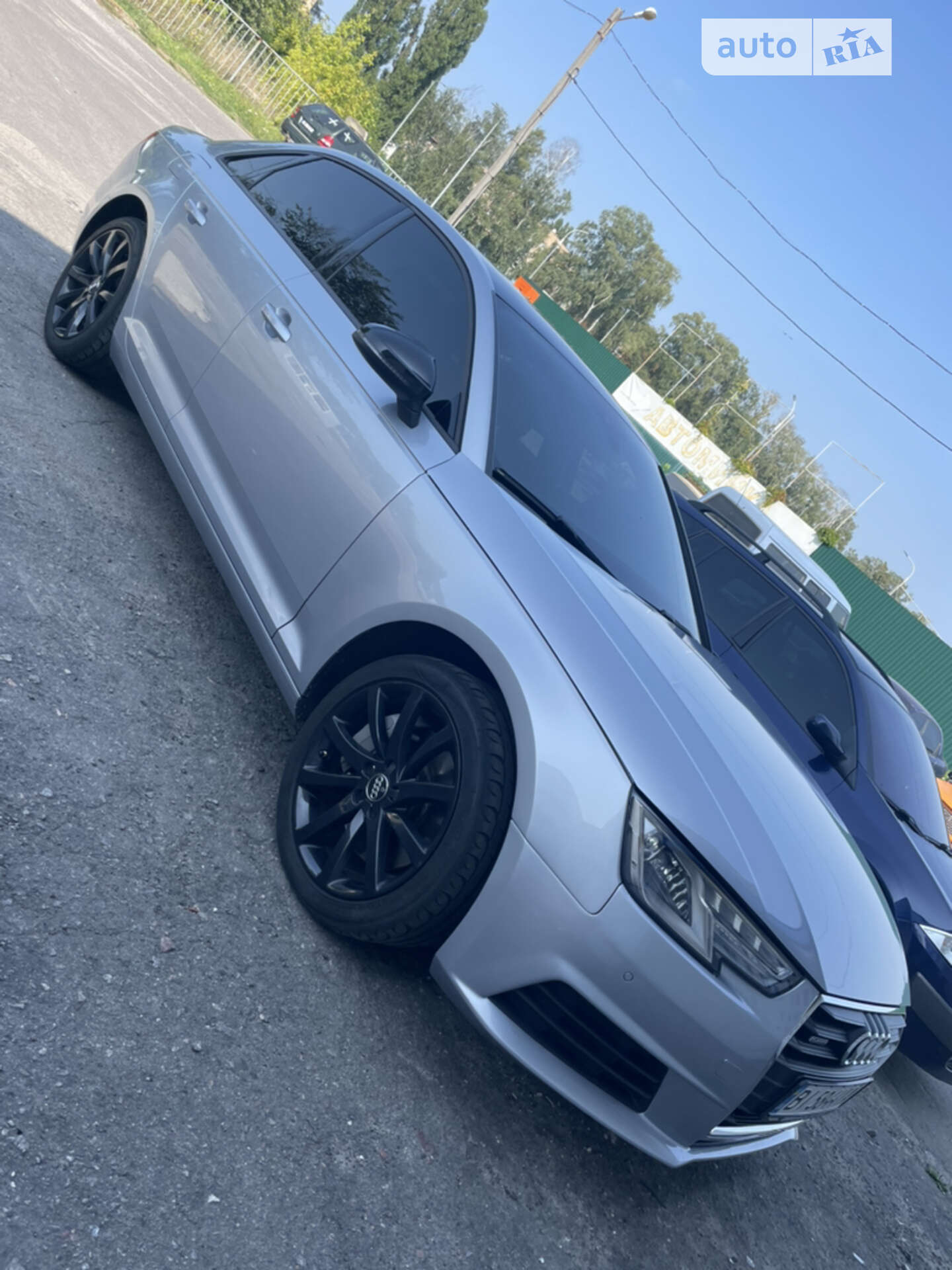 Audi A4 2015 VIN WAUANAF41HN001501 фото оголошення 6 з 34