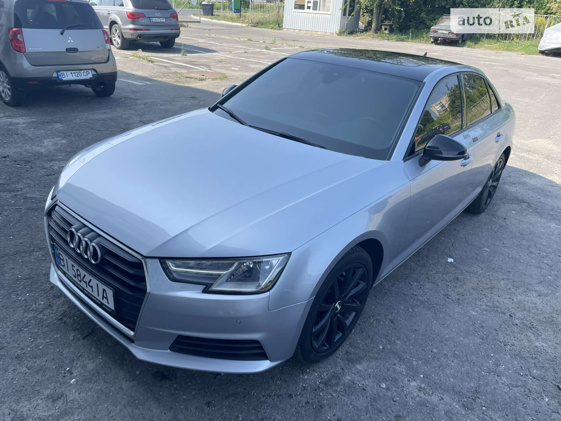 Audi A4 2015 VIN WAUANAF41HN001501 фото оголошення 9 з 34