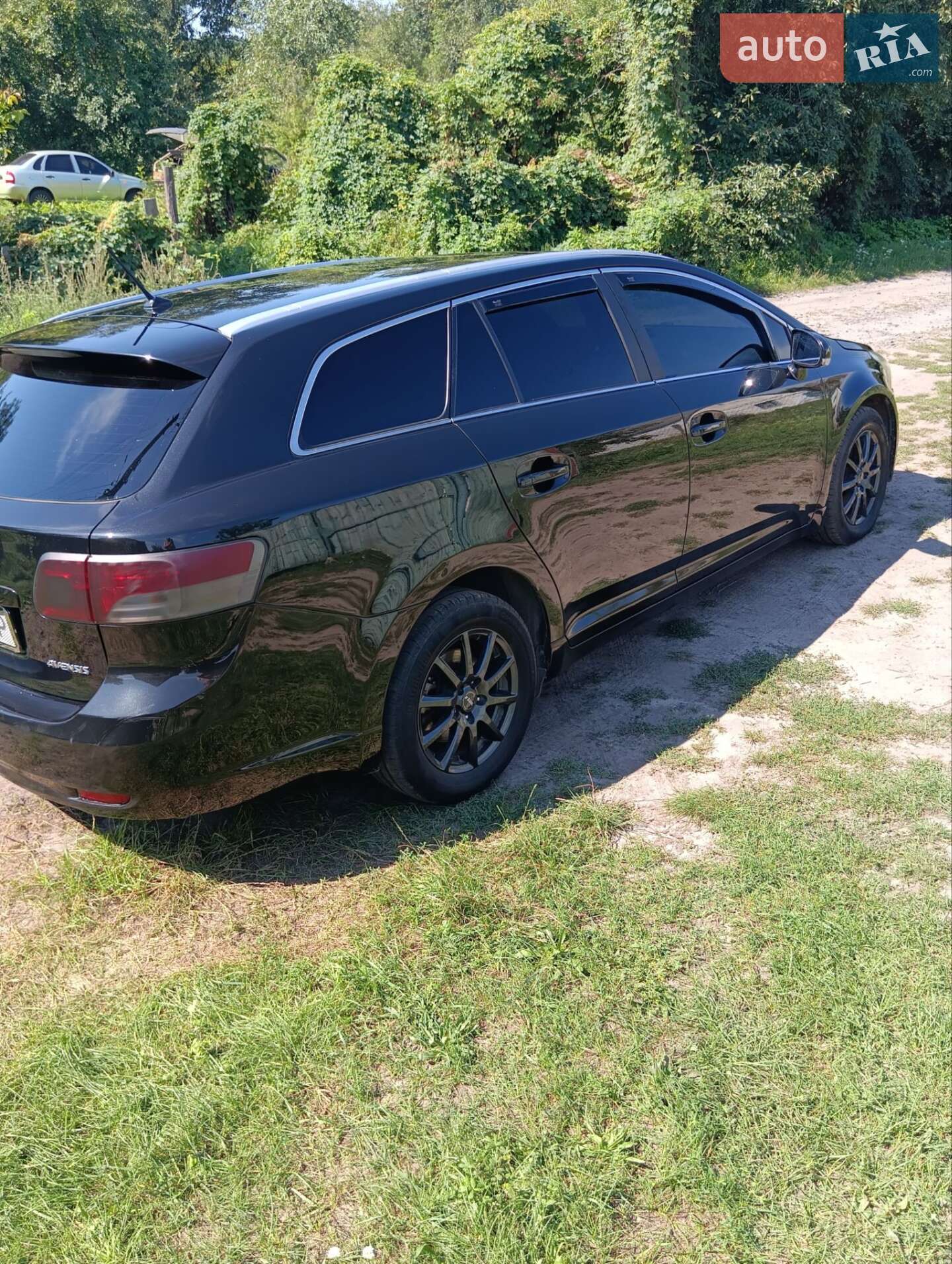 Toyota Avensis 2011 VIN SB1EE76LX0E019440 фото оголошення 2 з 22