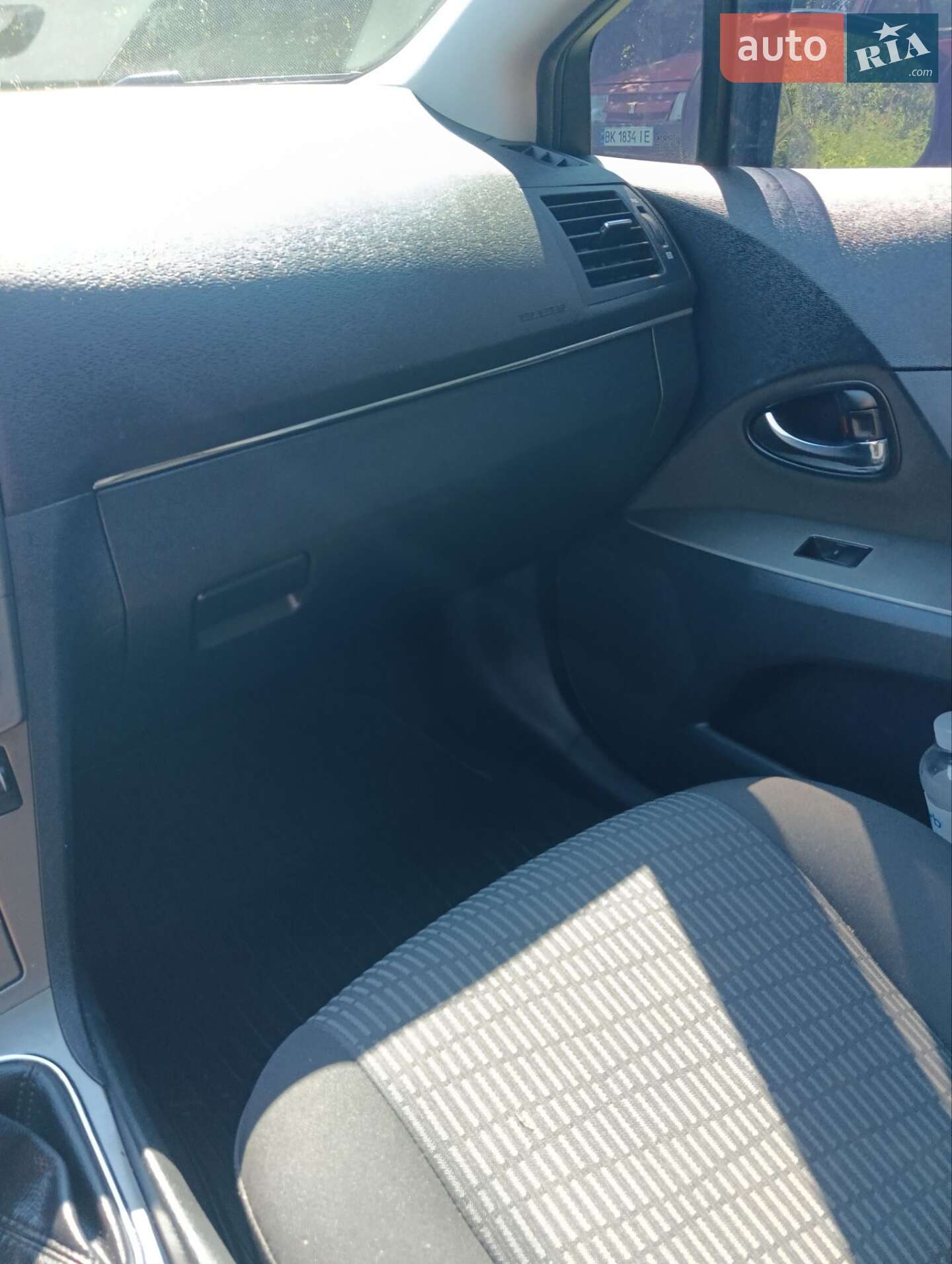 Toyota Avensis 2011 VIN SB1EE76LX0E019440 фото оголошення 3 з 22