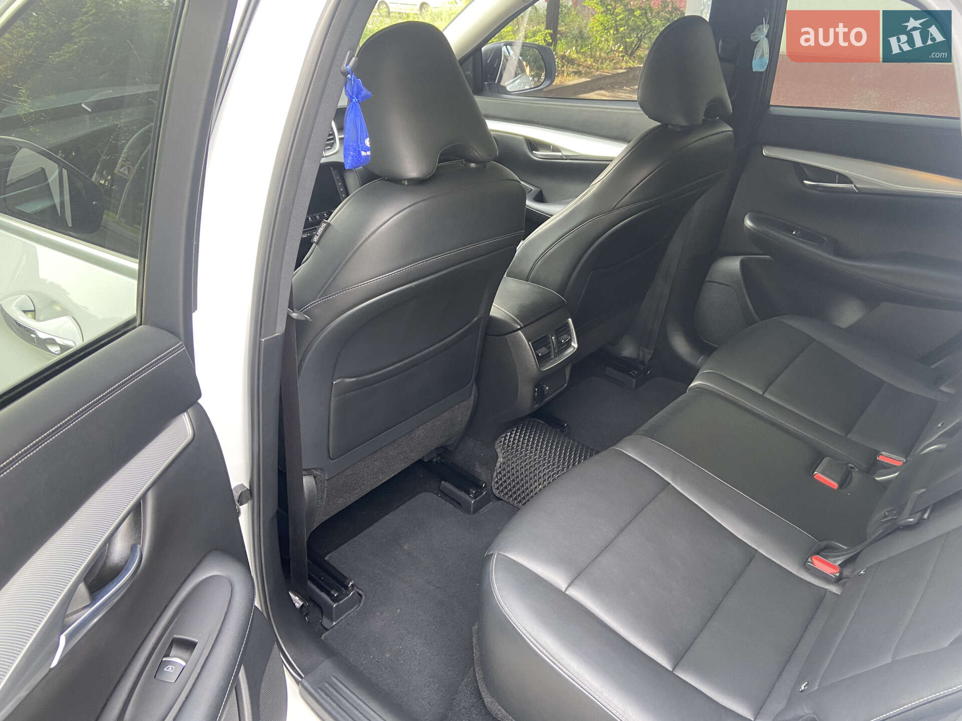 Infiniti QX50 2019 VIN 3PCAJ5M13KF137665 фото оголошення 23 з 26