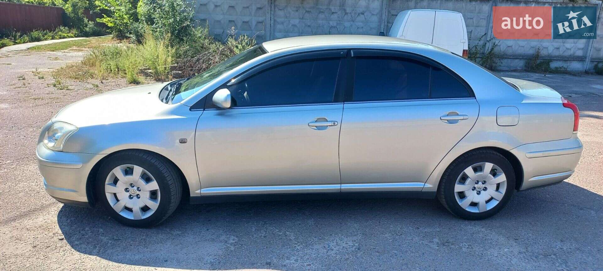 Toyota Avensis 2003 VIN SB1BR56L30E012258 фото оголошення 4 з 26