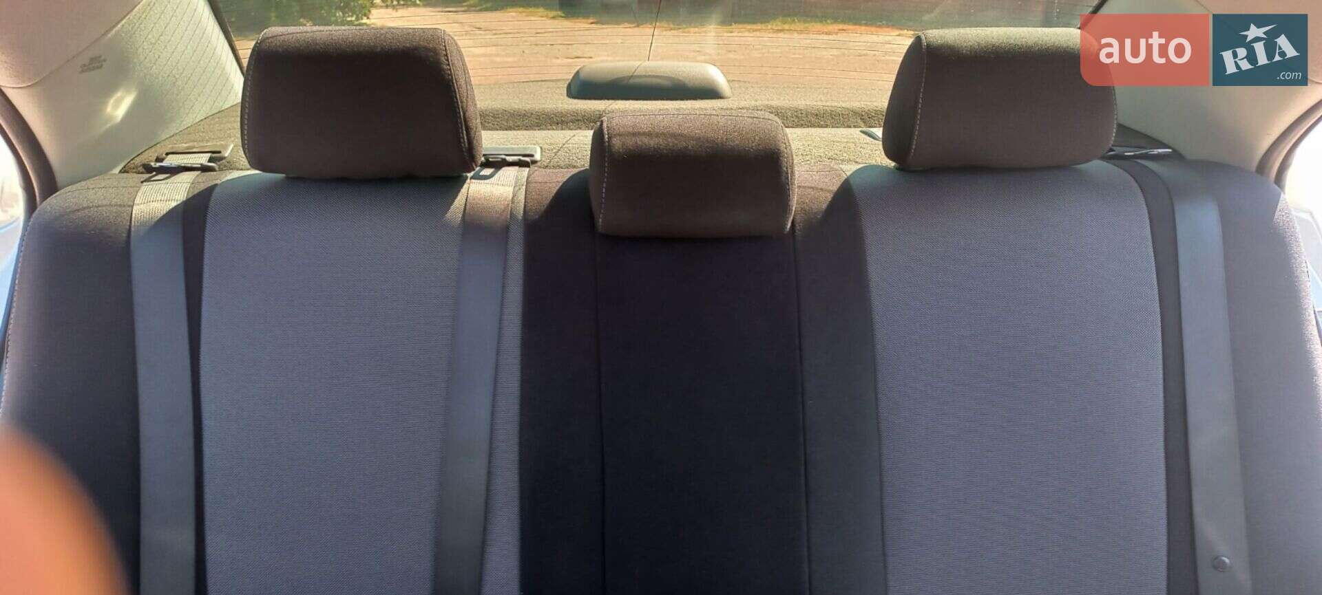 Toyota Avensis 2003 VIN SB1BR56L30E012258 фото оголошення 14 з 26
