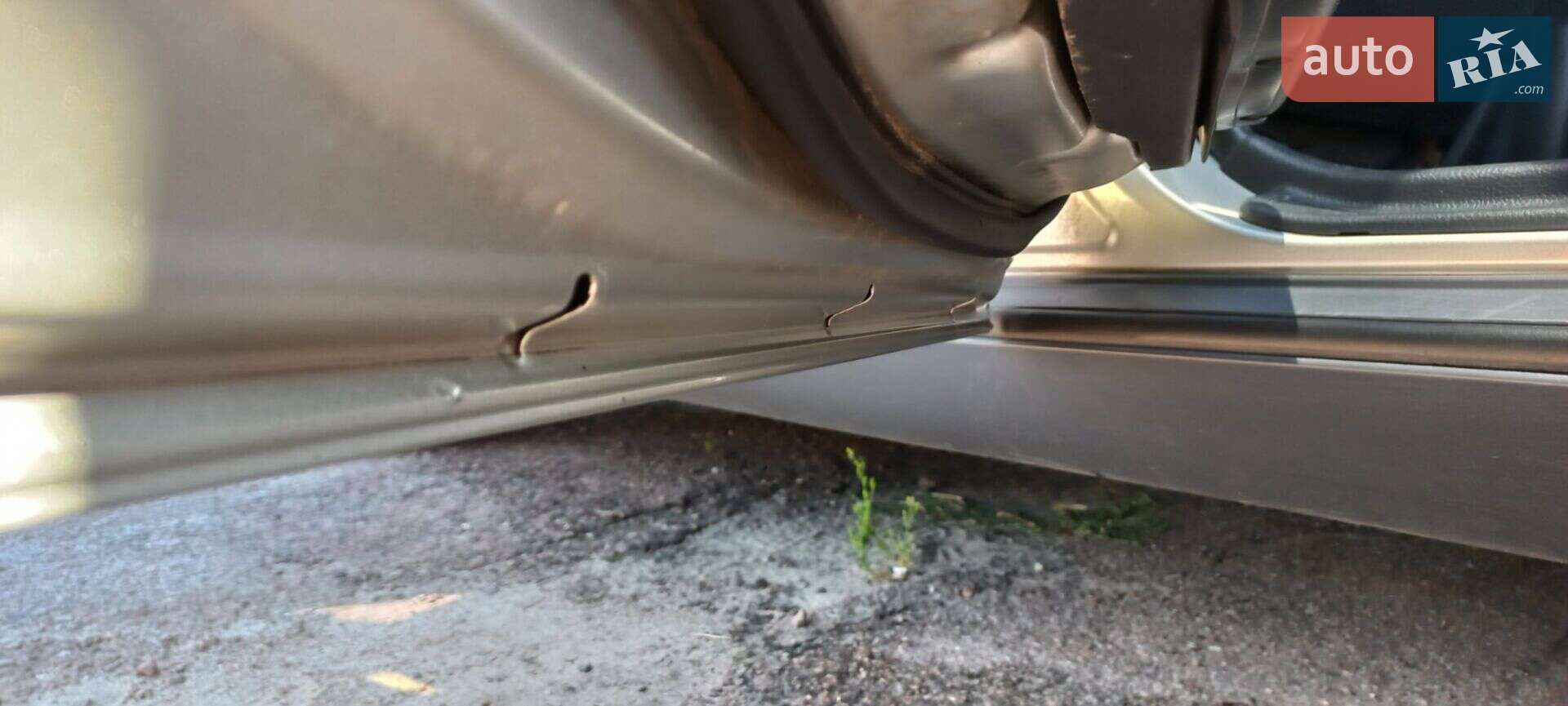 Toyota Avensis 2003 VIN SB1BR56L30E012258 фото оголошення 16 з 26