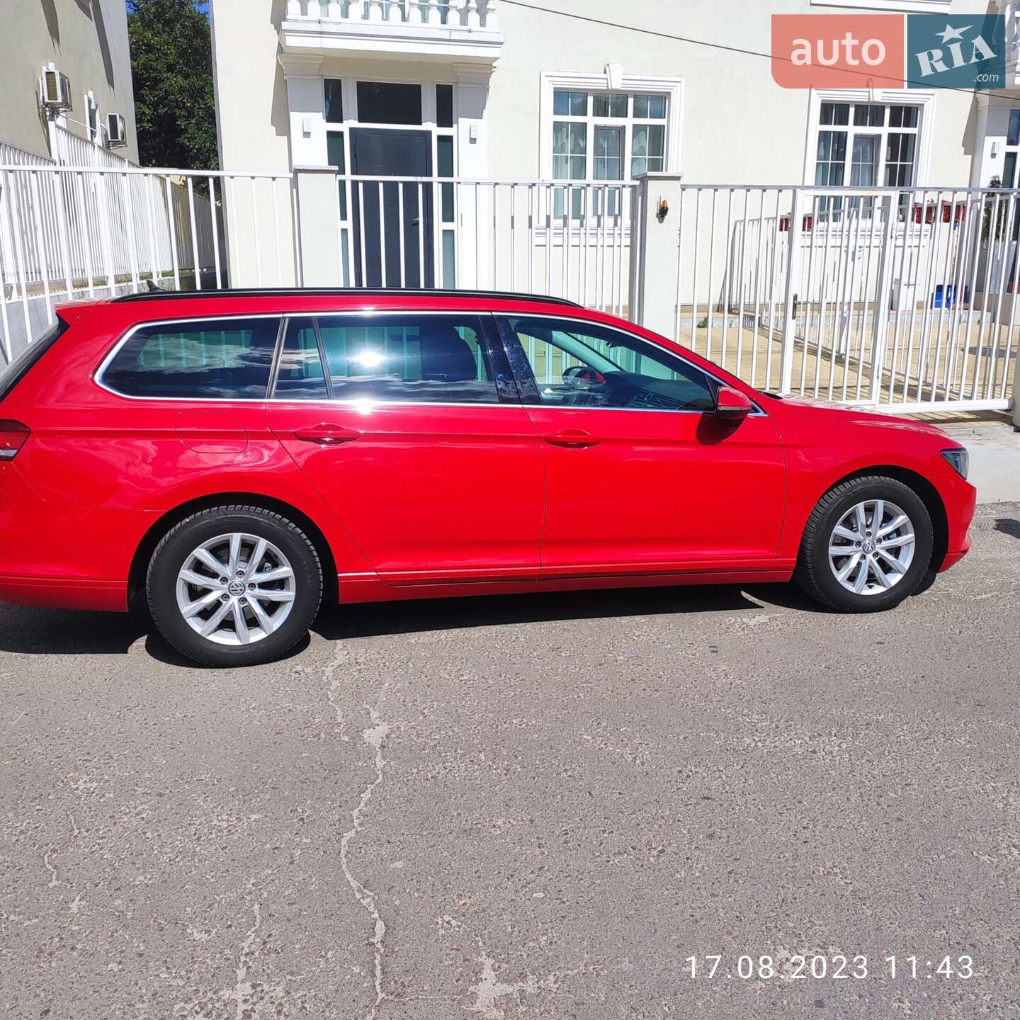 Volkswagen Passat 2015 VIN WVWZZZ3CZGP002014 фото оголошення 7 з 18