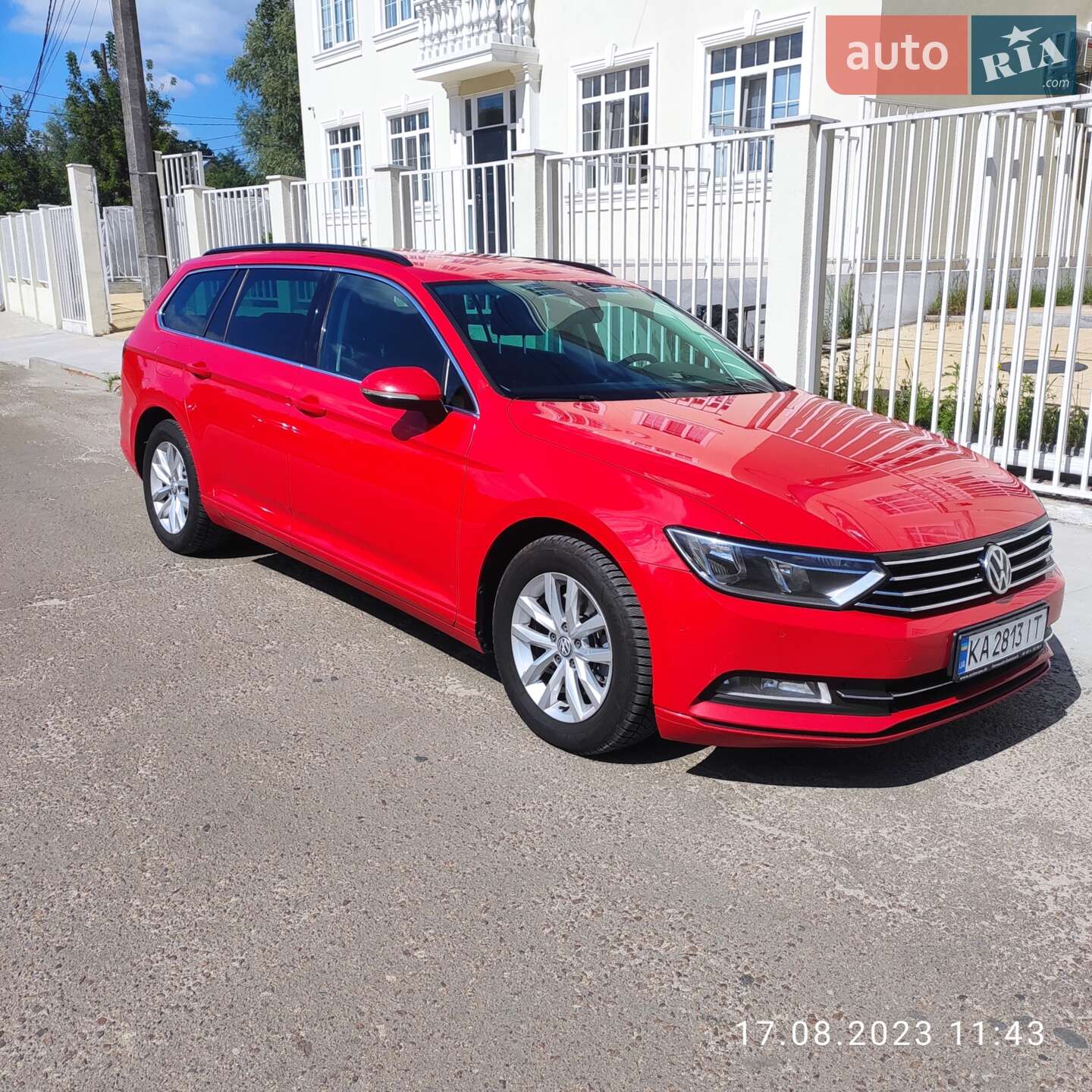 Volkswagen Passat 2015 VIN WVWZZZ3CZGP002014 фото оголошення 2 з 18