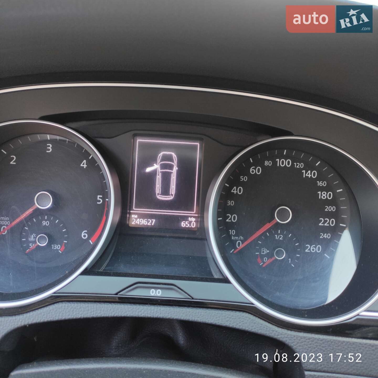 Volkswagen Passat 2015 VIN WVWZZZ3CZGP002014 фото оголошення 13 з 18