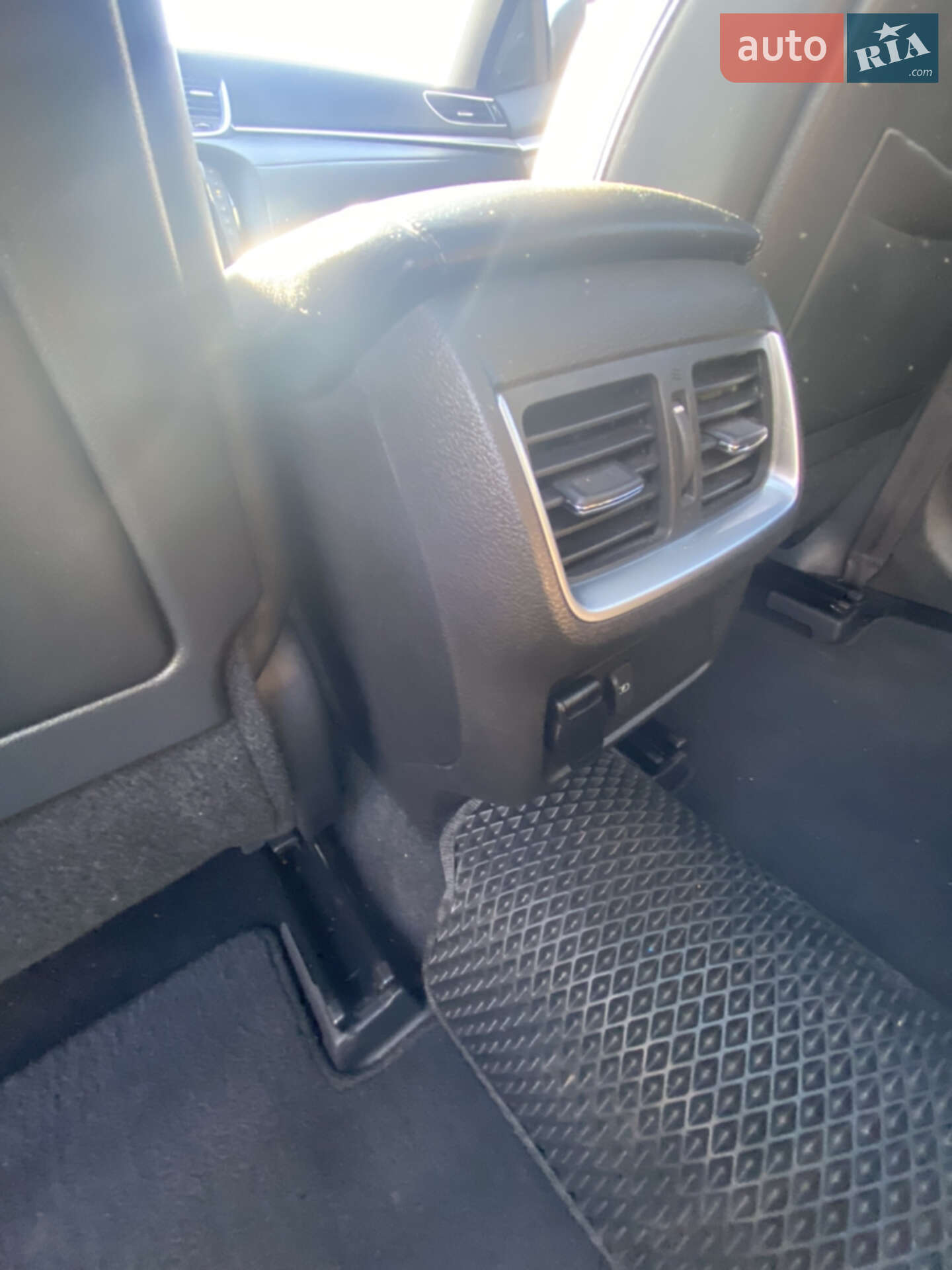 Infiniti QX50 2019 VIN 3PCAJ5M13KF137665 фото оголошення 3 з 19
