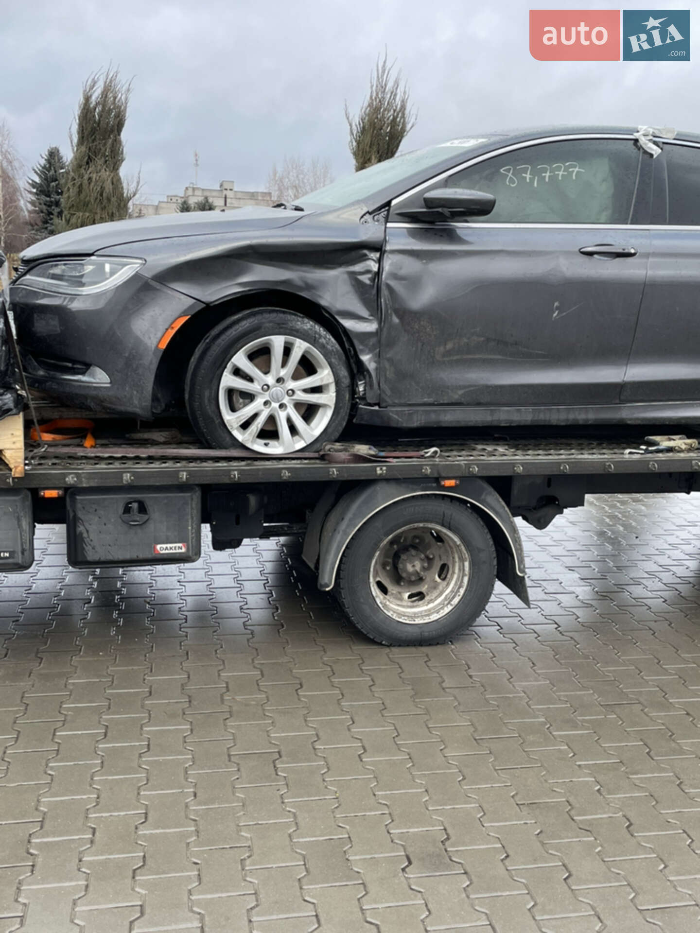 Chrysler 200 2016 VIN 1C3CCCAB9GN182563 фото оголошення 5 з 29