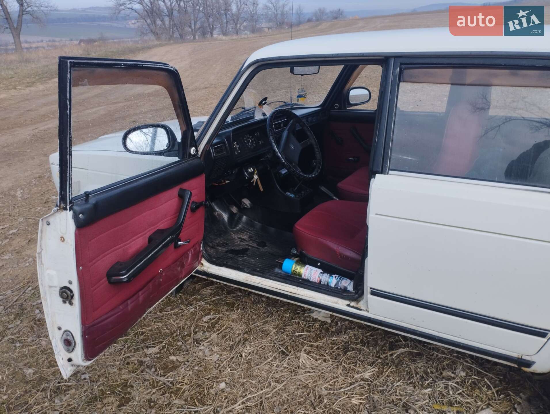 ВАЗ / Lada 2107 1991 VIN XTA210700M0581933 фото оголошення 2 з 9
