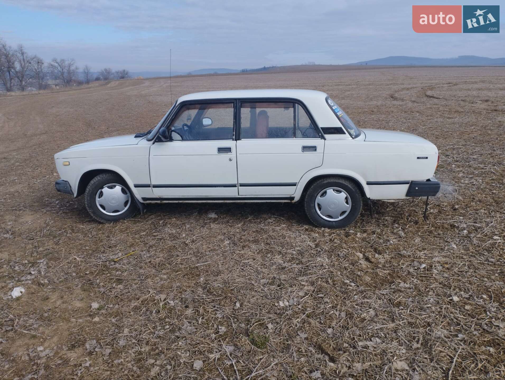 ВАЗ / Lada 2107 1991 VIN XTA210700M0581933 фото оголошення 4 з 9