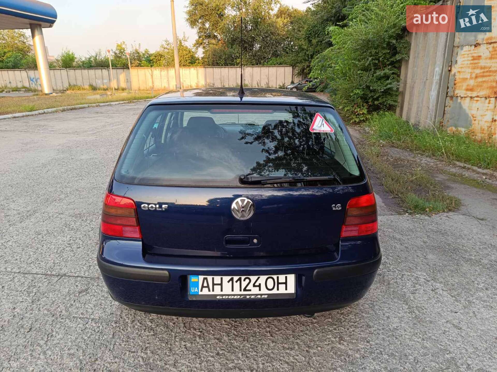 Volkswagen Golf 2001 VIN WVWZZZ1JZ1W625381 фото оголошення 2 з 21