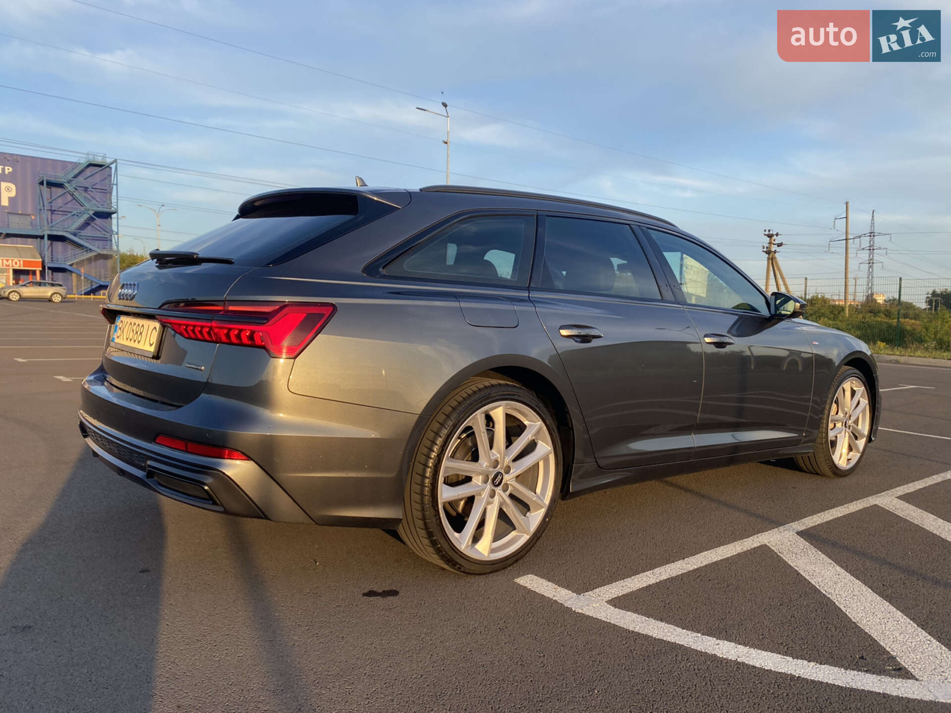 Audi A6 2018 VIN WAUZZZF20KN050099 фото оголошення 9 з 53