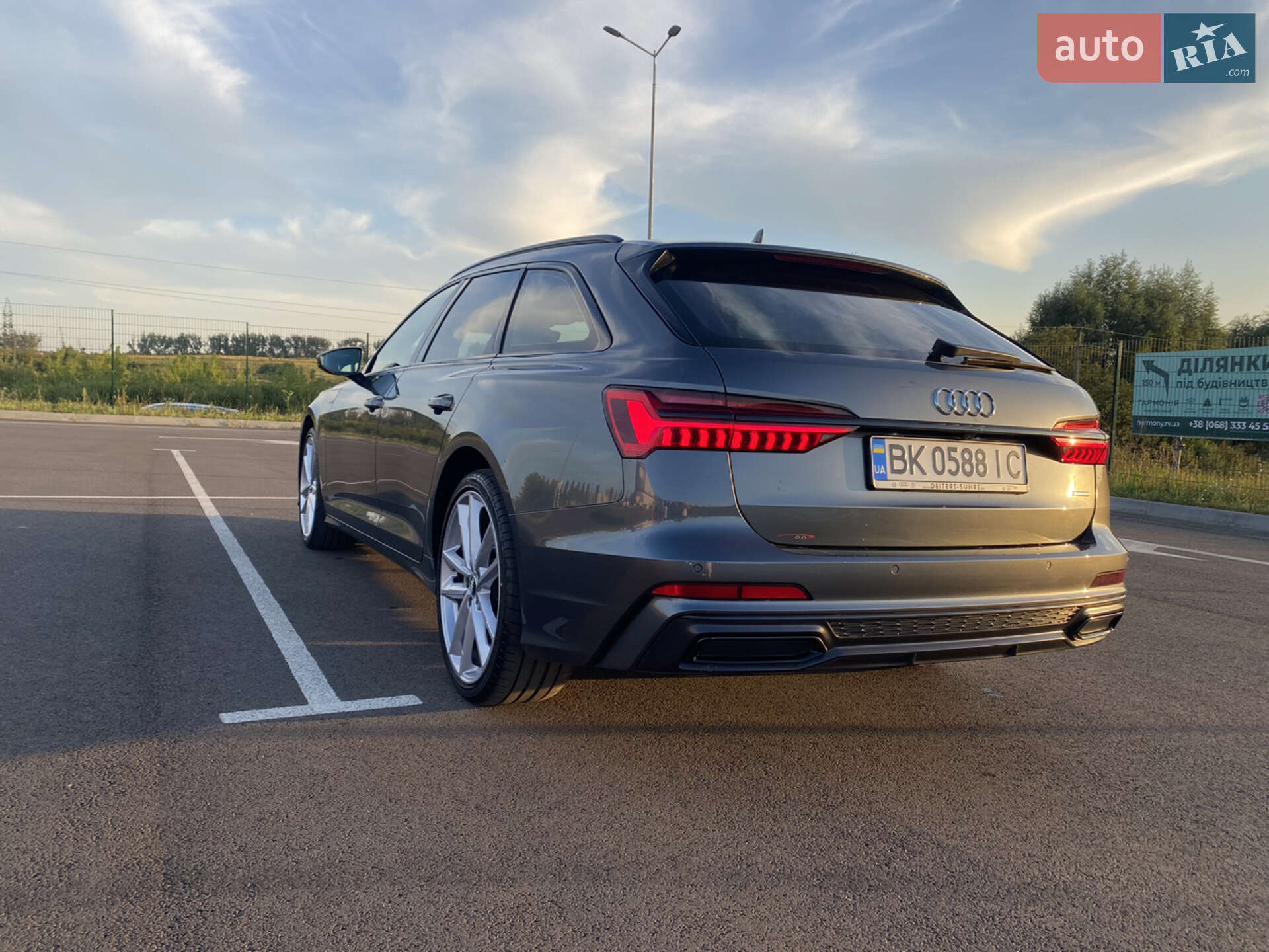 Audi A6 2018 VIN WAUZZZF20KN050099 фото оголошення 10 з 53