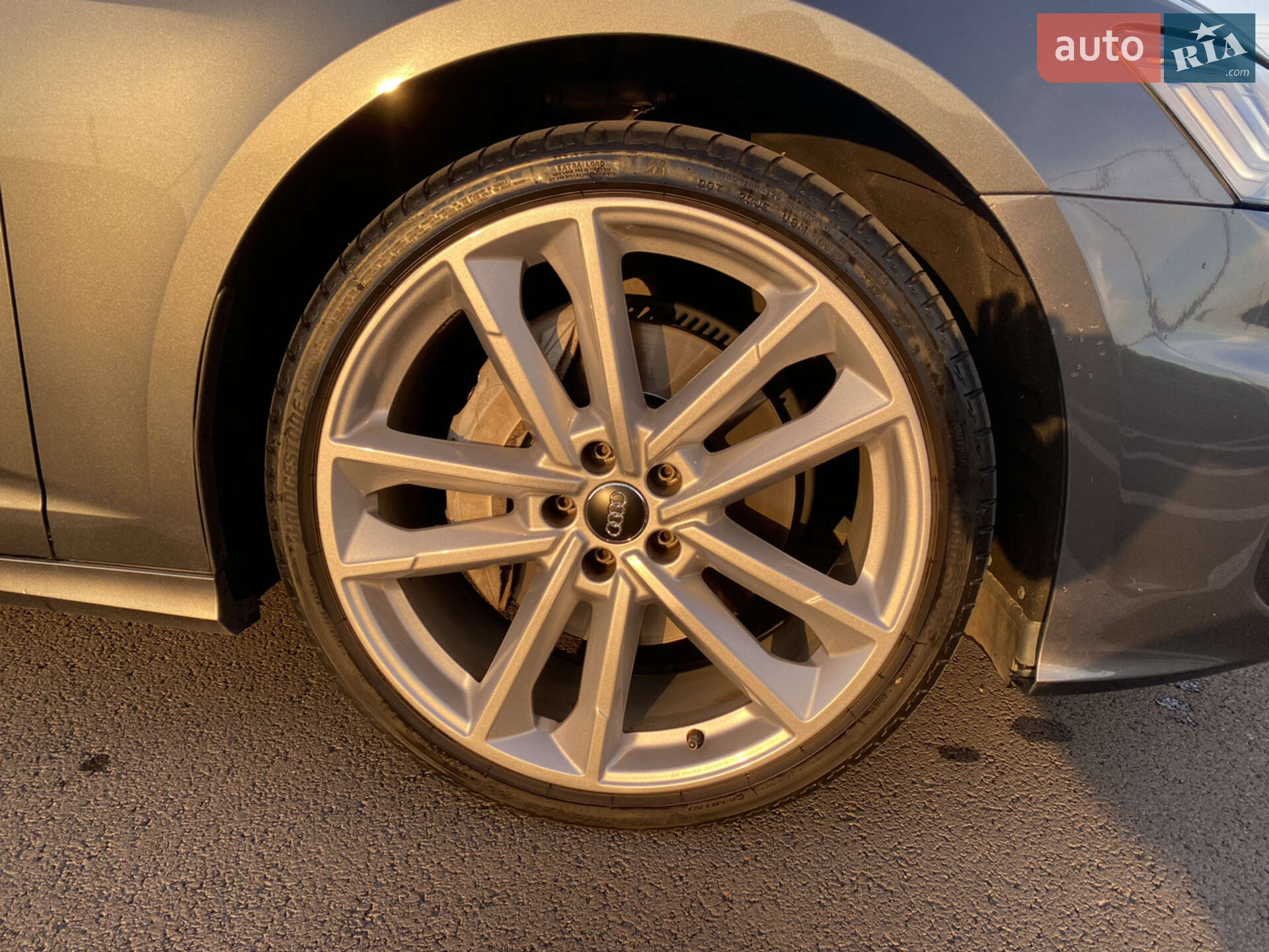Audi A6 2018 VIN WAUZZZF20KN050099 фото оголошення 18 з 53