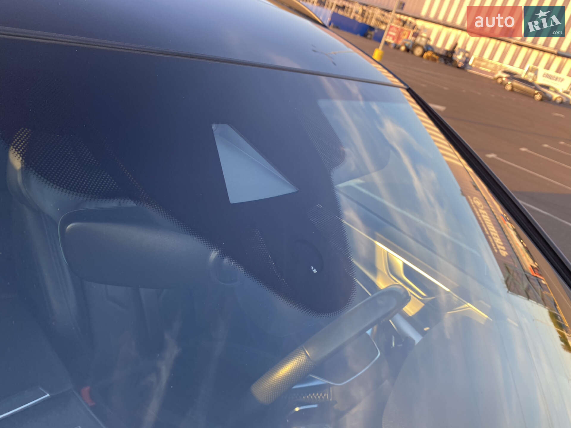 Audi A6 2018 VIN WAUZZZF20KN050099 фото оголошення 19 з 53