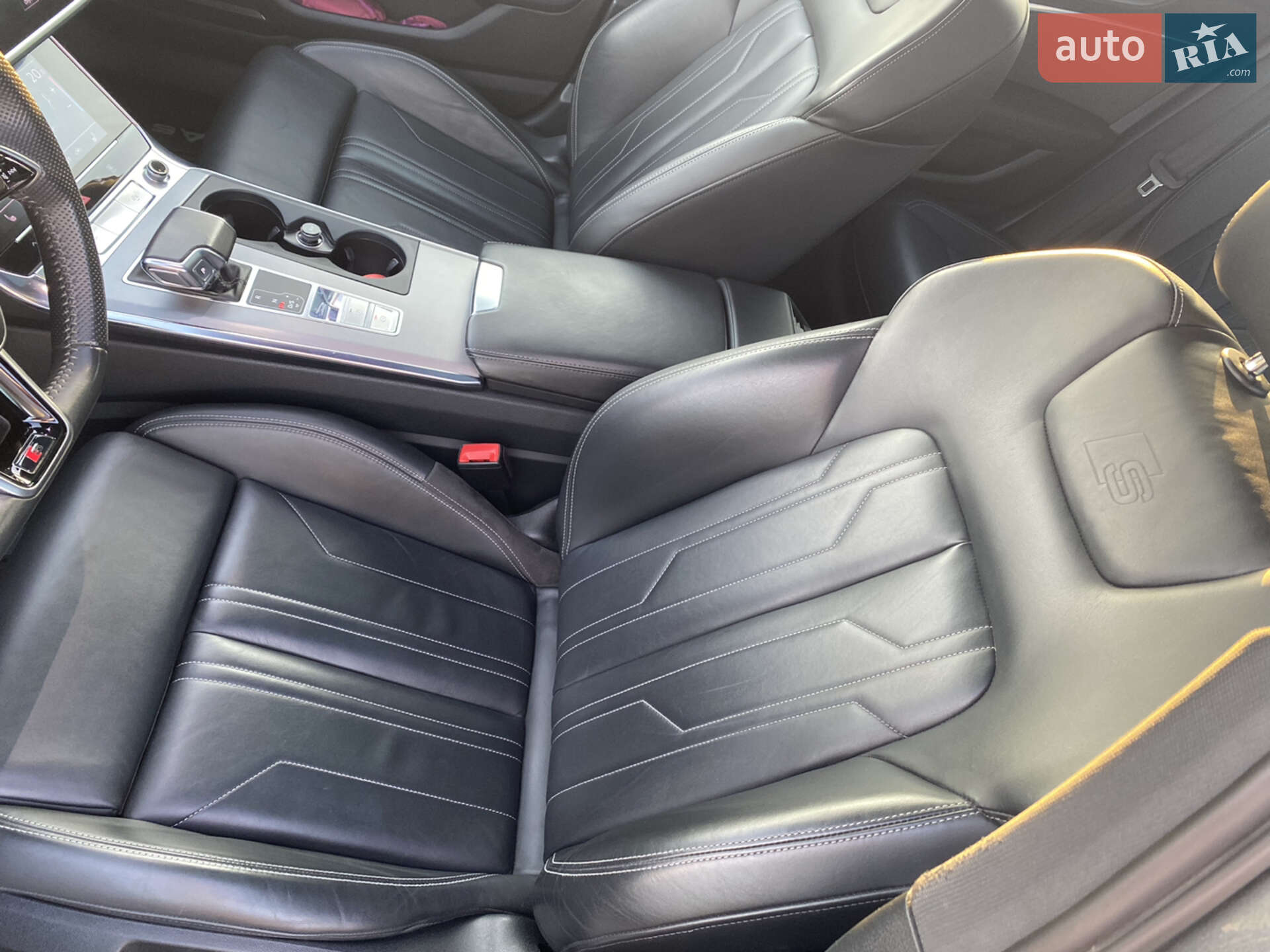 Audi A6 2018 VIN WAUZZZF20KN050099 фото оголошення 40 з 53