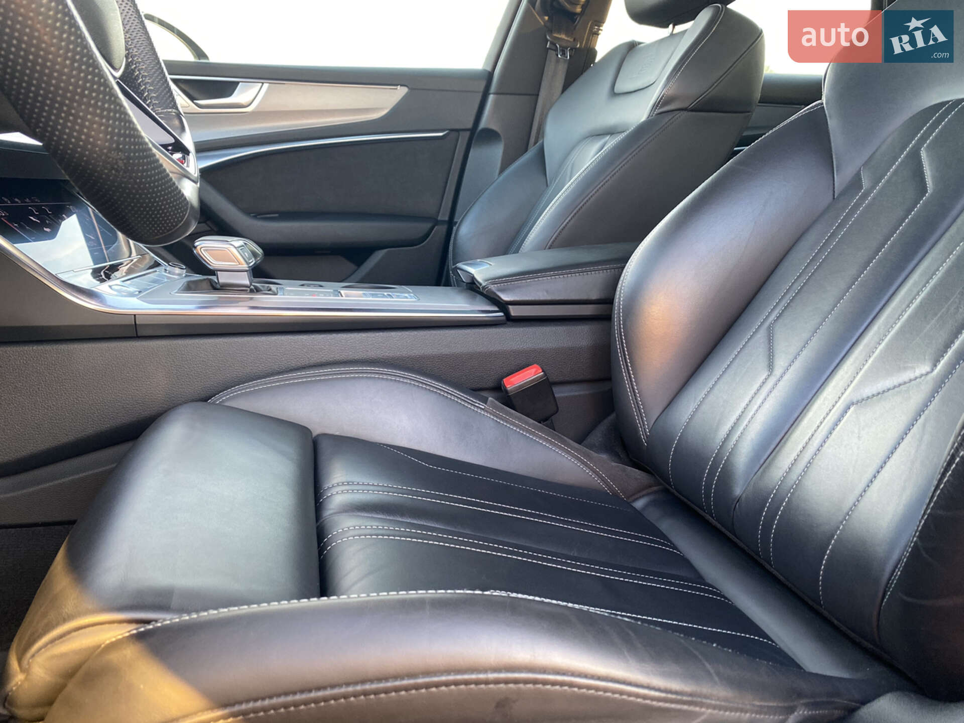 Audi A6 2018 VIN WAUZZZF20KN050099 фото оголошення 43 з 53