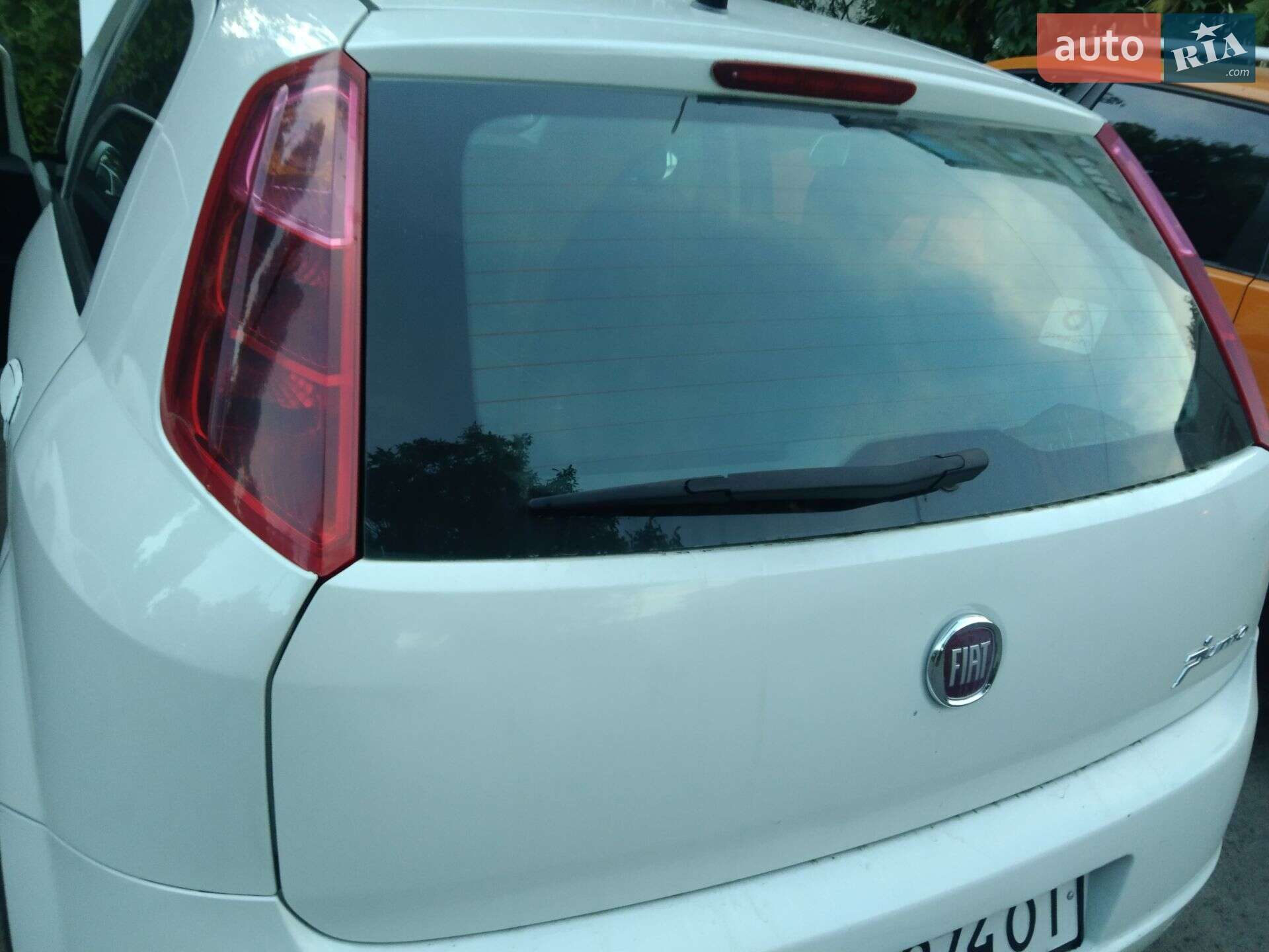 Fiat Punto 2010 VIN ZFA19900001633609 фото оголошення 9 з 17