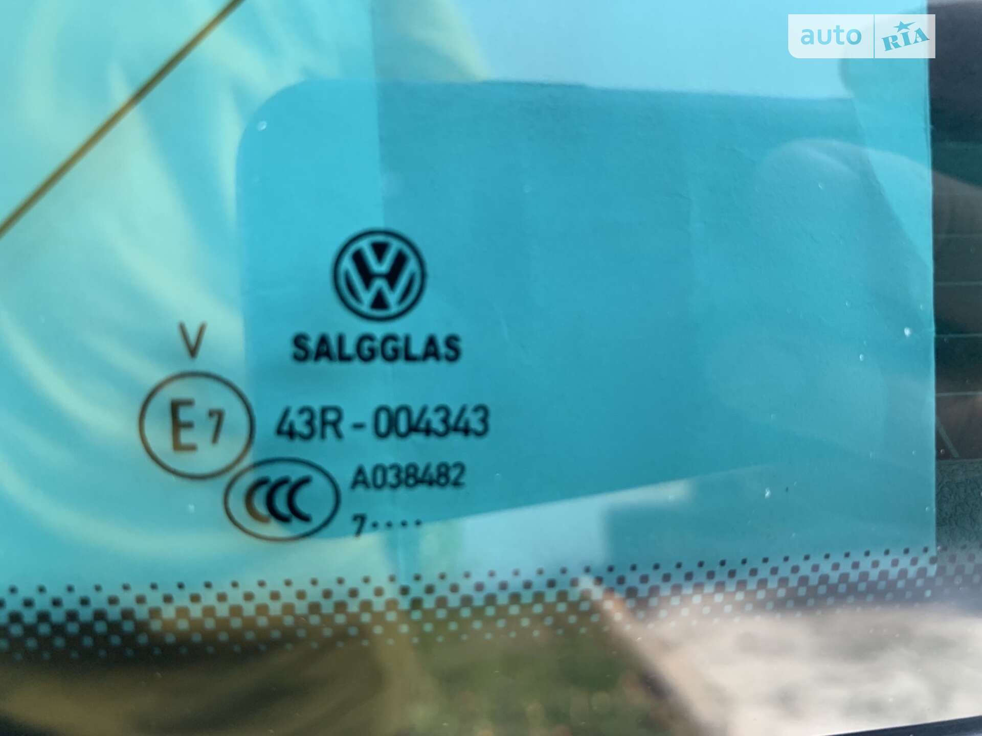 Volkswagen Passat 2017 VIN WVWZZZ3CZJE075533 фото оголошення 6 з 23