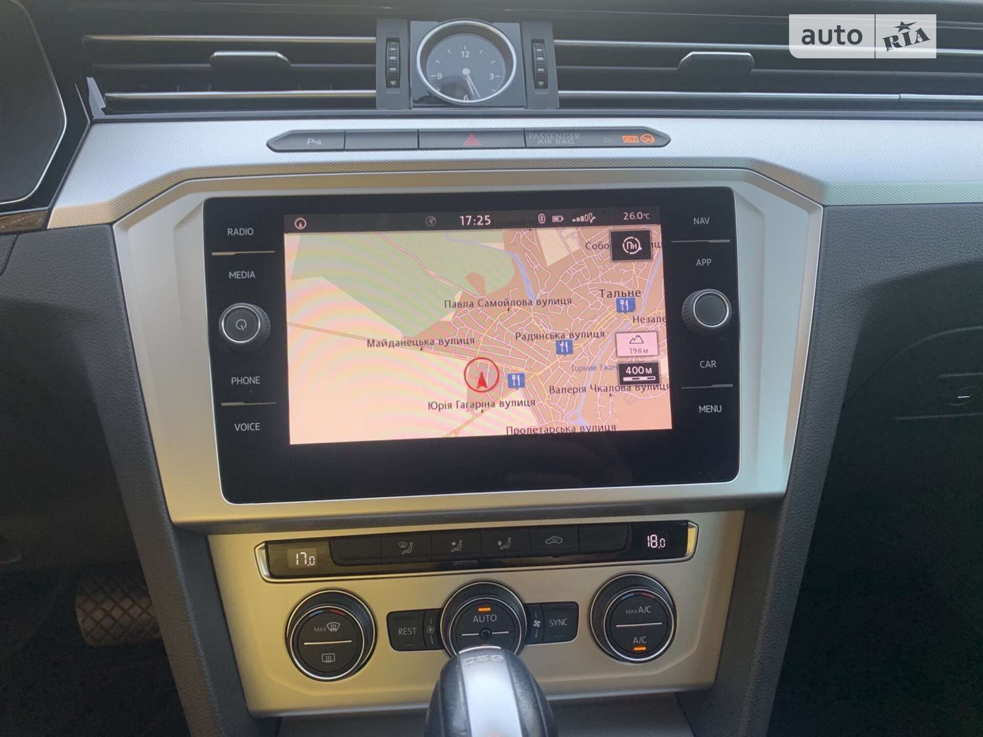 Volkswagen Passat 2017 VIN WVWZZZ3CZJE075533 фото оголошення 11 з 23