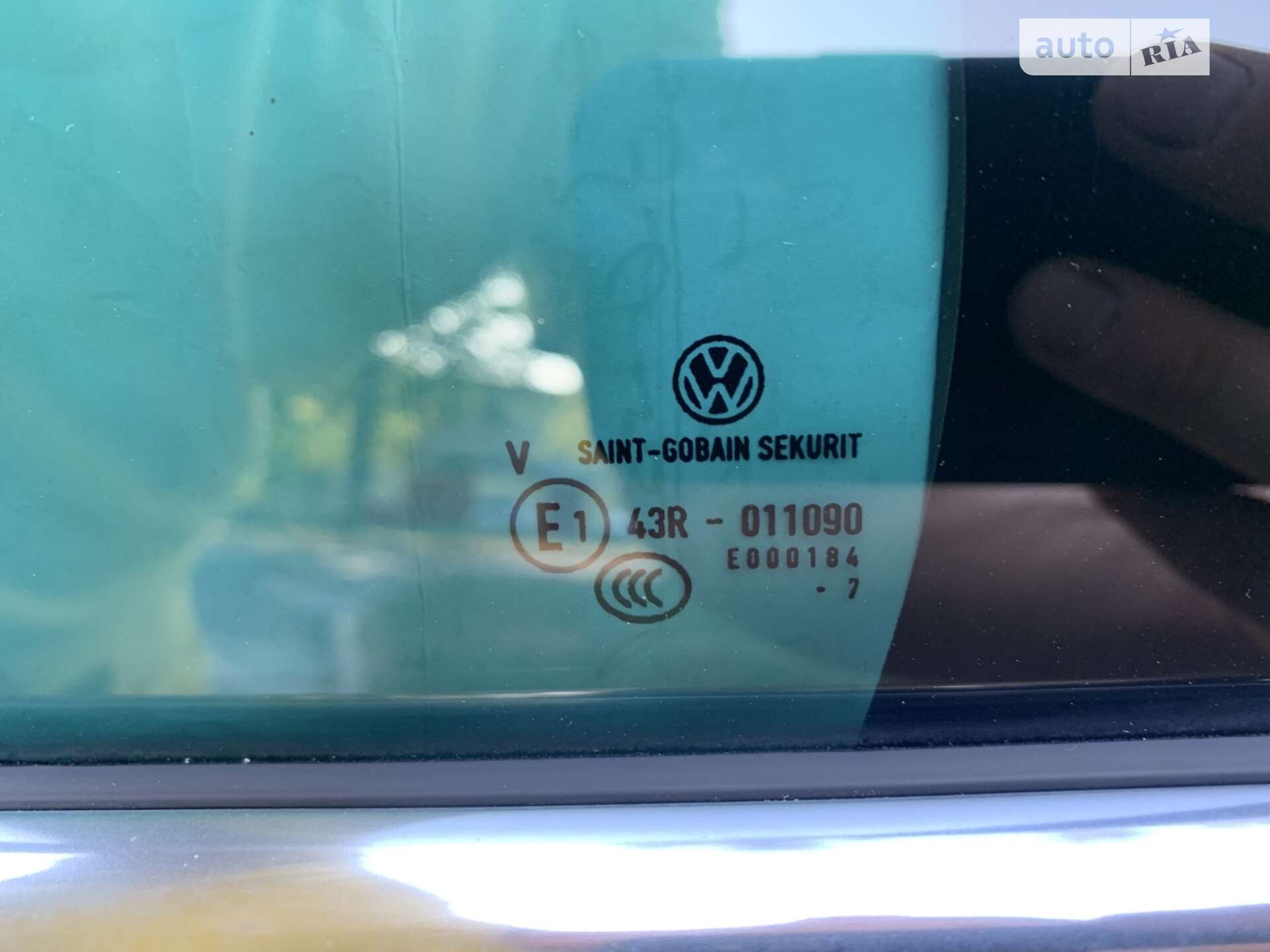 Volkswagen Passat 2017 VIN WVWZZZ3CZJE075533 фото оголошення 15 з 23