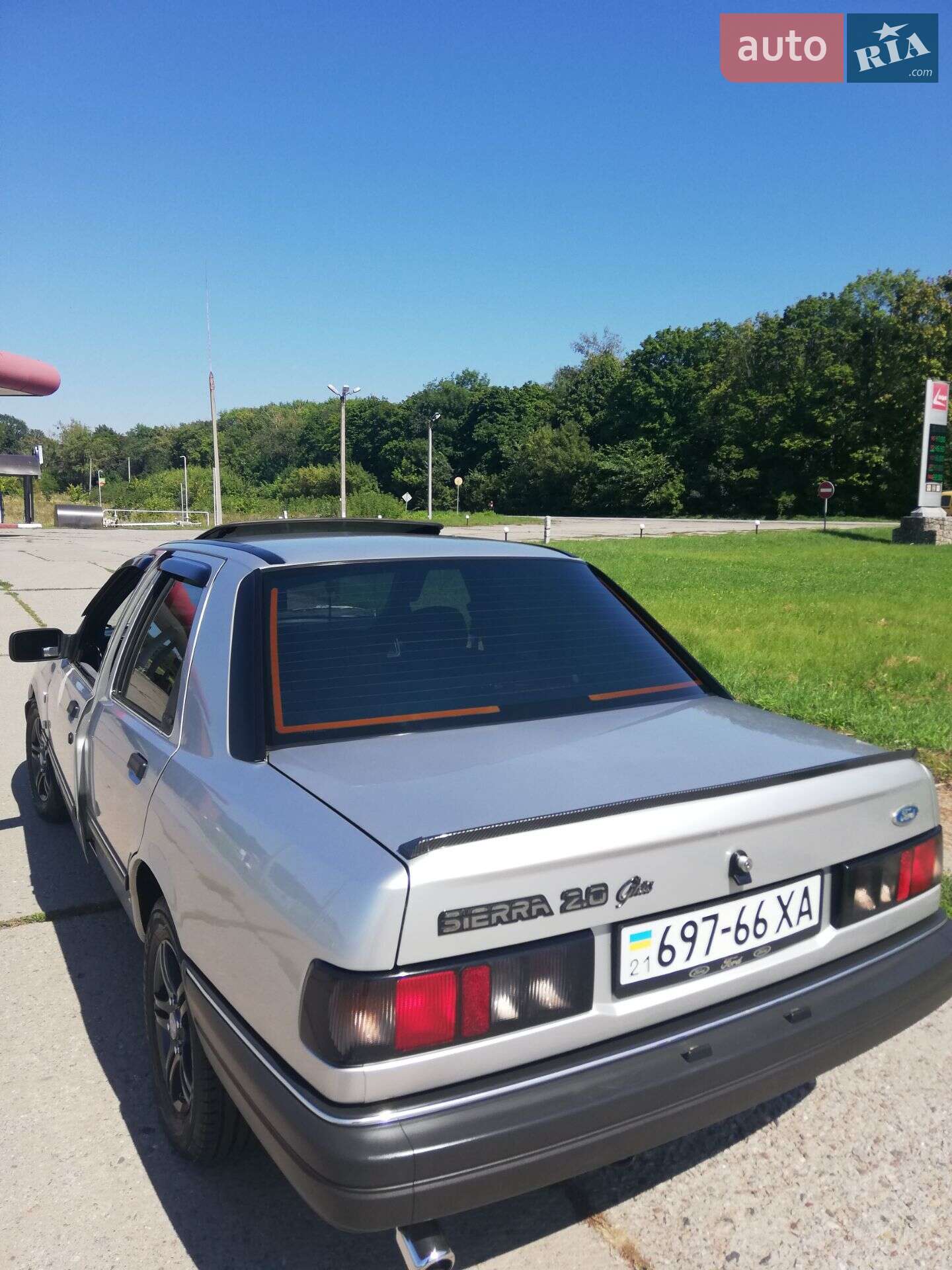 Ford Sierra 1990 VIN WF0FXXGBBFKD26818 фото оголошення 14 з 24
