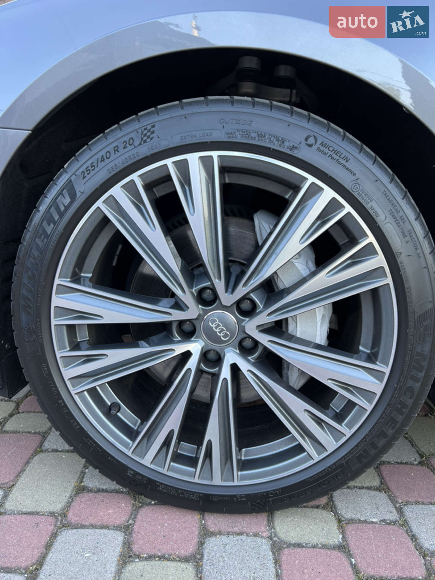 Audi A6 2018 VIN WAUZZZF21KN005284 фото оголошення 16 з 32