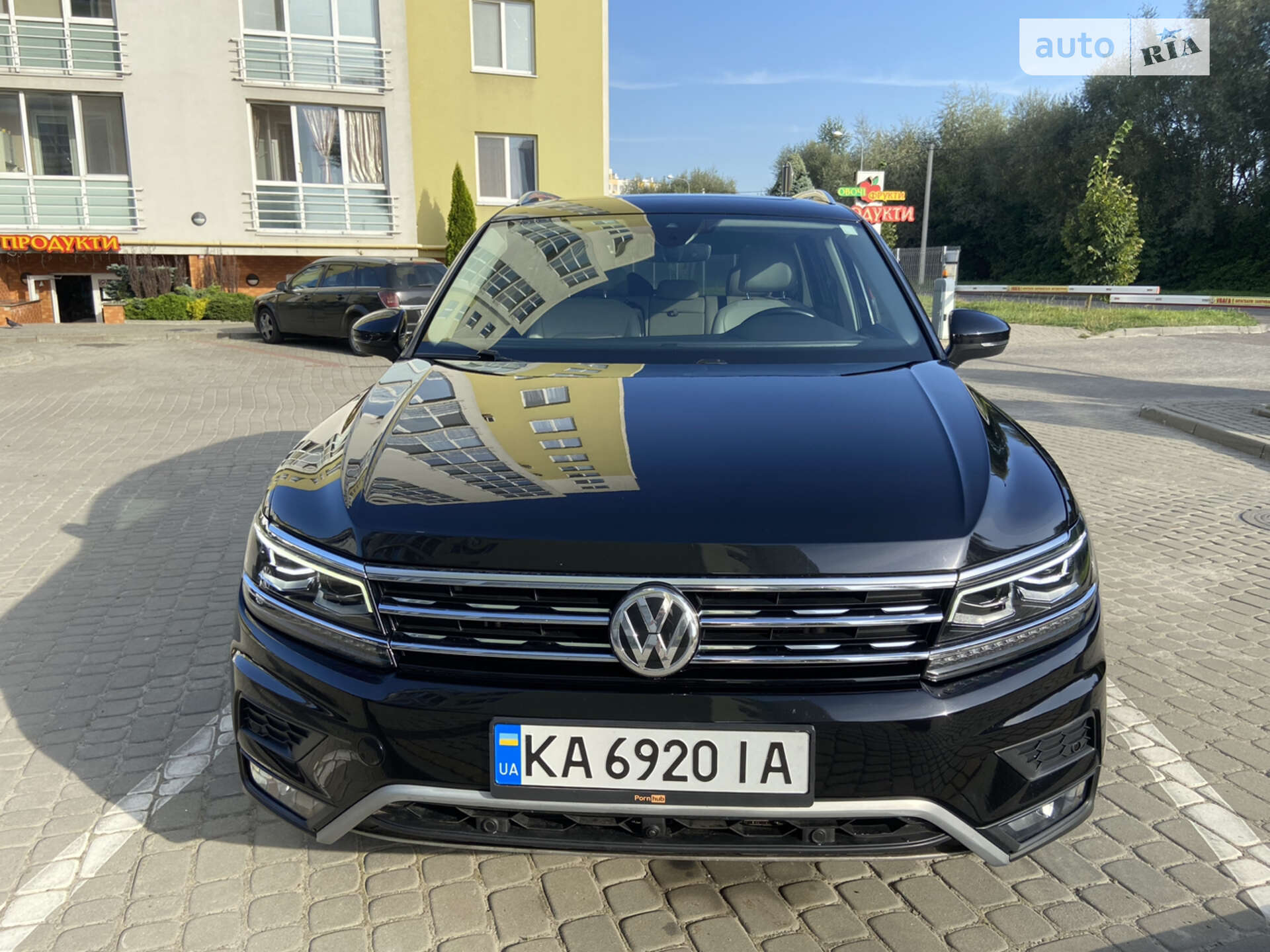 Volkswagen Tiguan 2018 VIN 3VV5B7AXXJM133661 фото оголошення 4 з 27