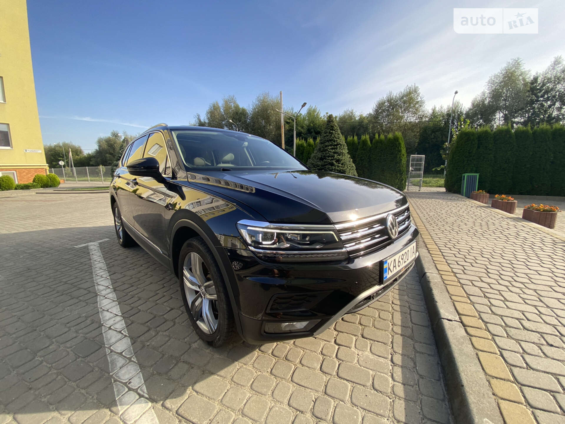 Volkswagen Tiguan 2018 VIN 3VV5B7AXXJM133661 фото оголошення 11 з 27