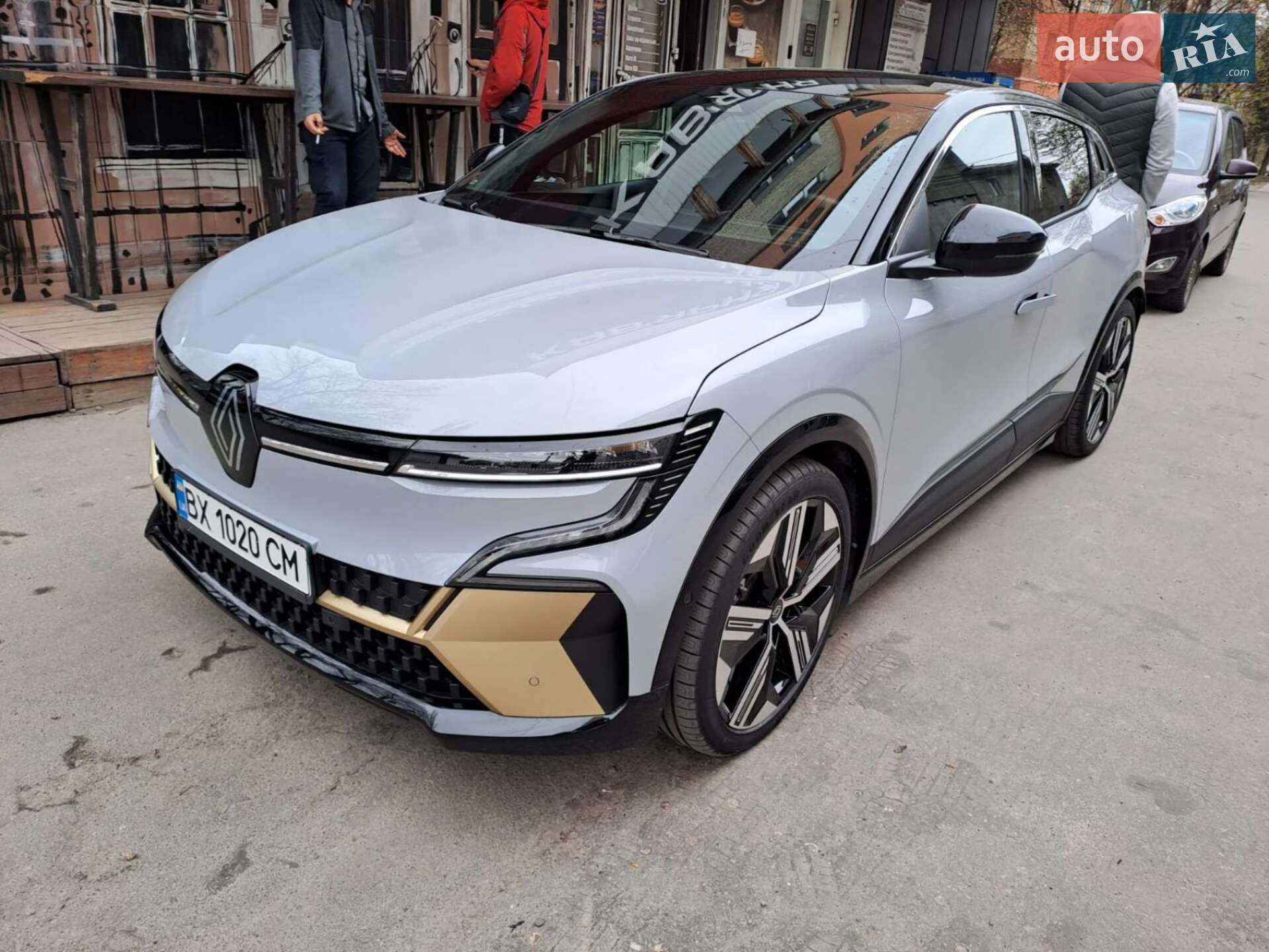 Renault Megane E-Tech Electric 2022 VIN VF1RCB00469835371 фото оголошення 9 з 48