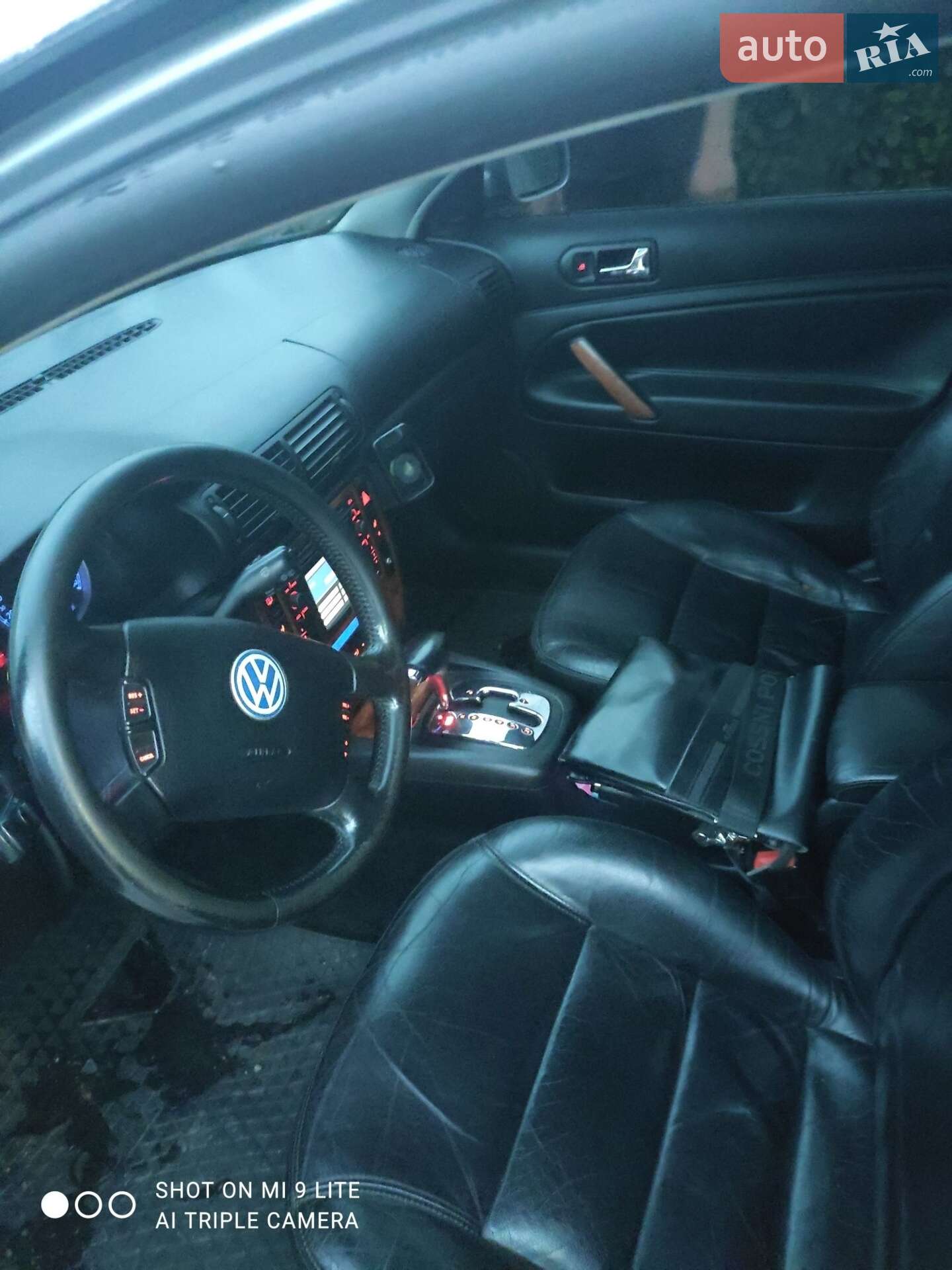 Volkswagen Passat 2002 VIN WVWZZZ3BZ3E169023 фото оголошення 8 з 31