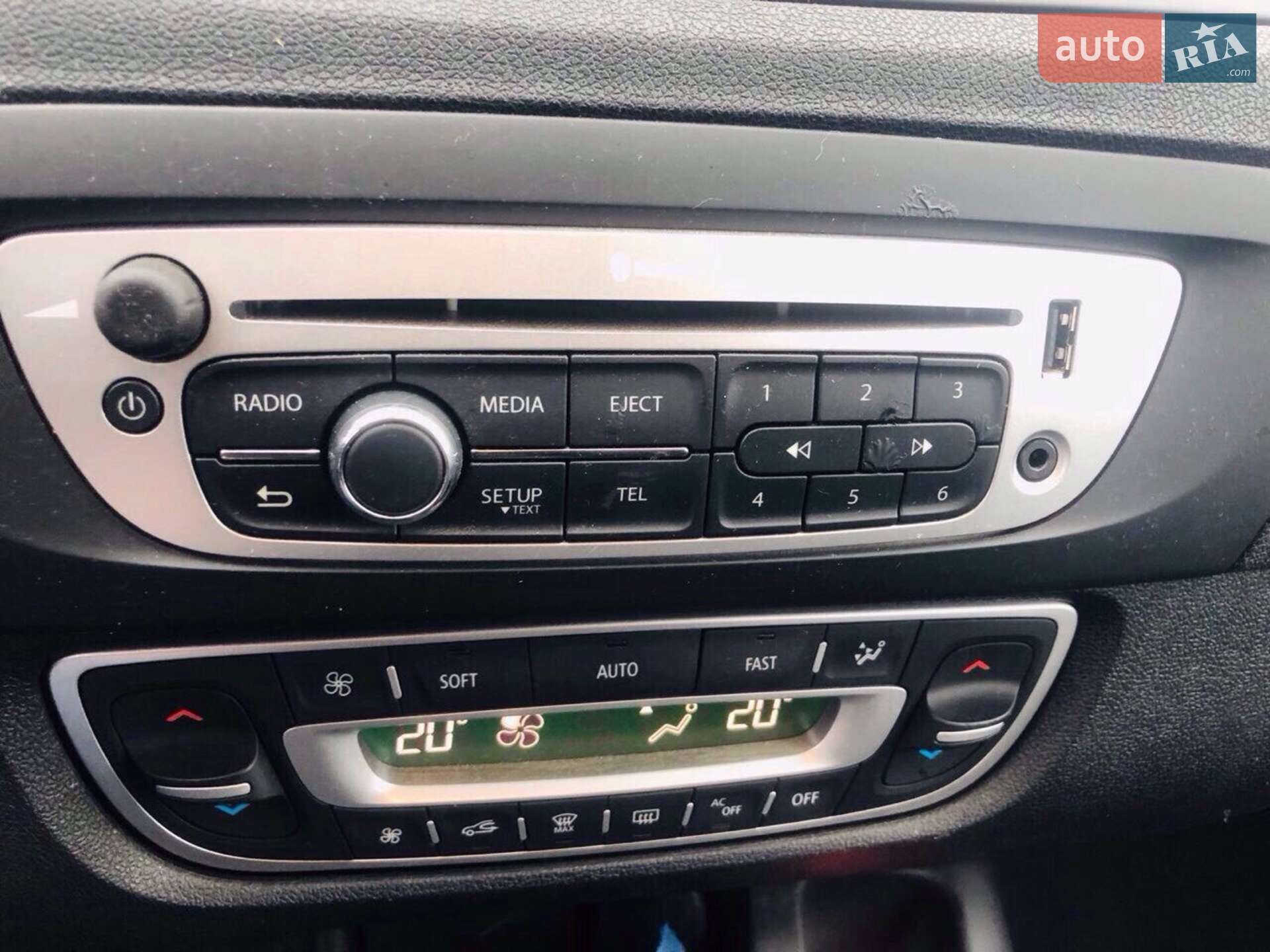 Renault Megane Scenic 2015 VIN VF1JZ10A653045585 фото оголошення 2 з 25
