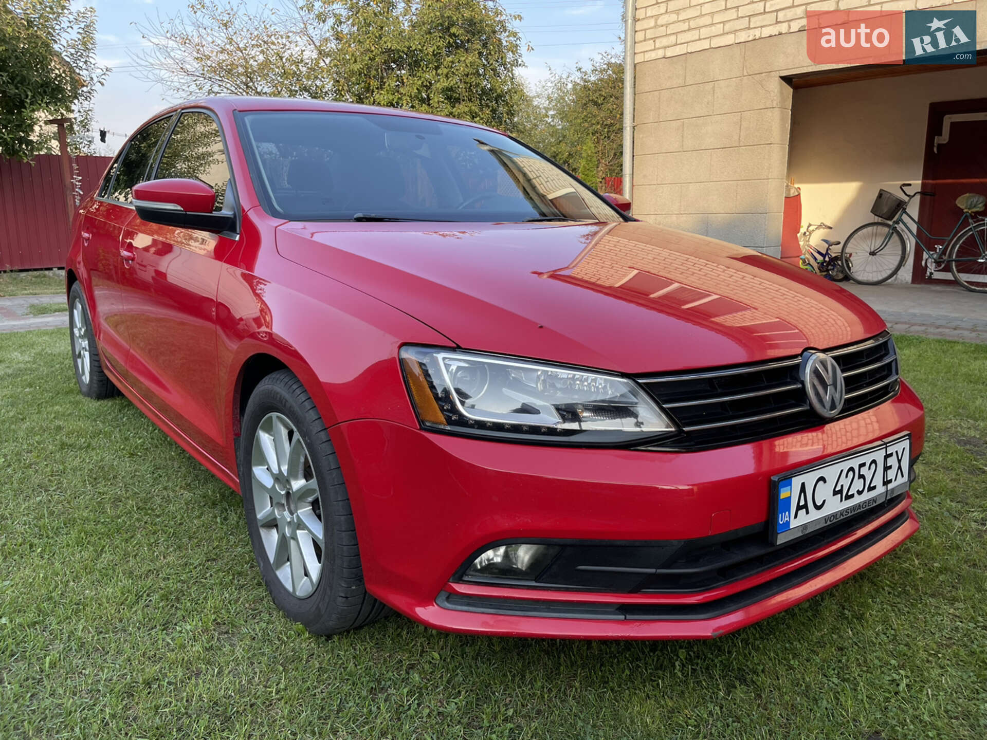 Volkswagen Jetta 2014 VIN 3VWLA7AJ7FM205229 фото оголошення 3 з 15