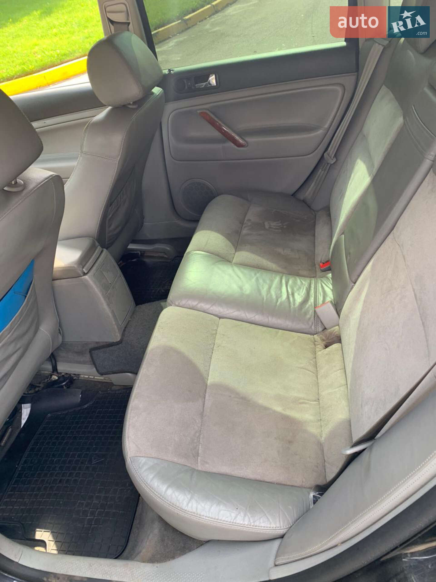 Volkswagen Passat 2002 VIN WVWZZZ3BZ2E389830 фото оголошення 13 з 19