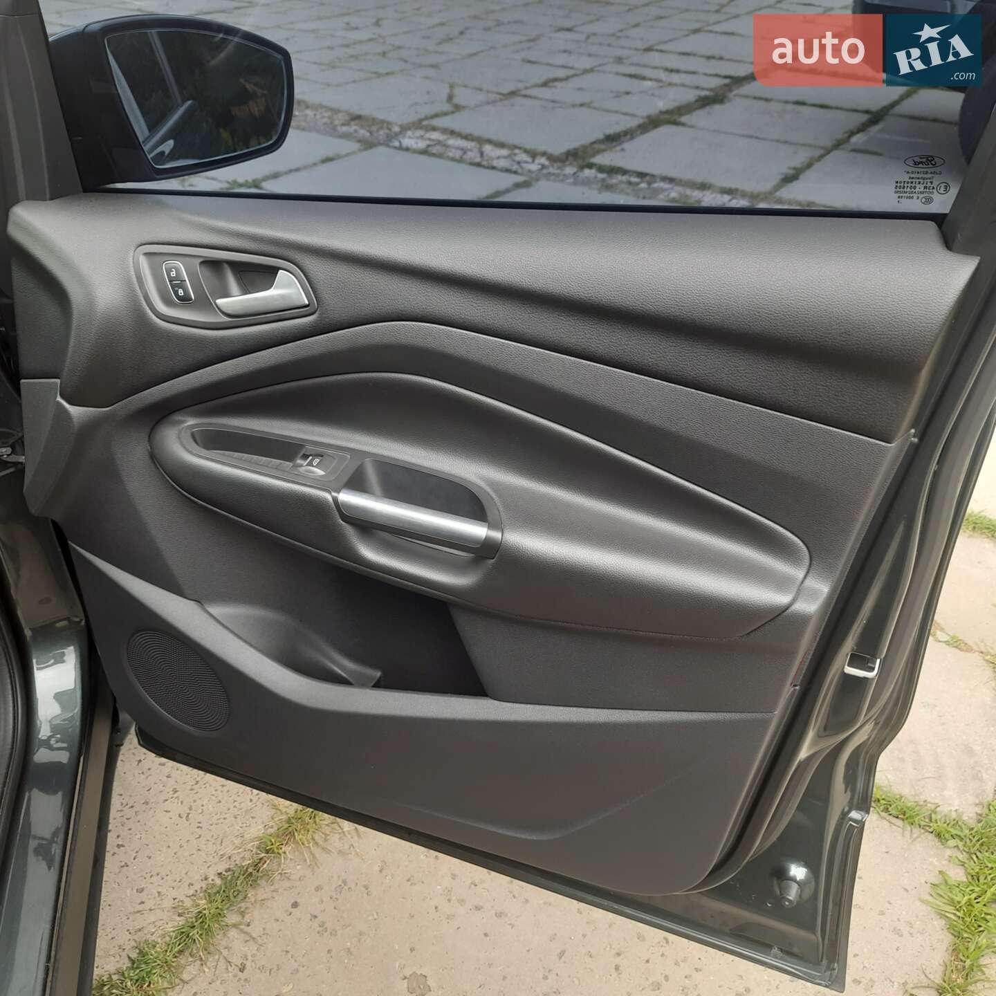 Ford Kuga 2017 VIN WF0AXXWPMAHA21841 фото оголошення 32 з 42