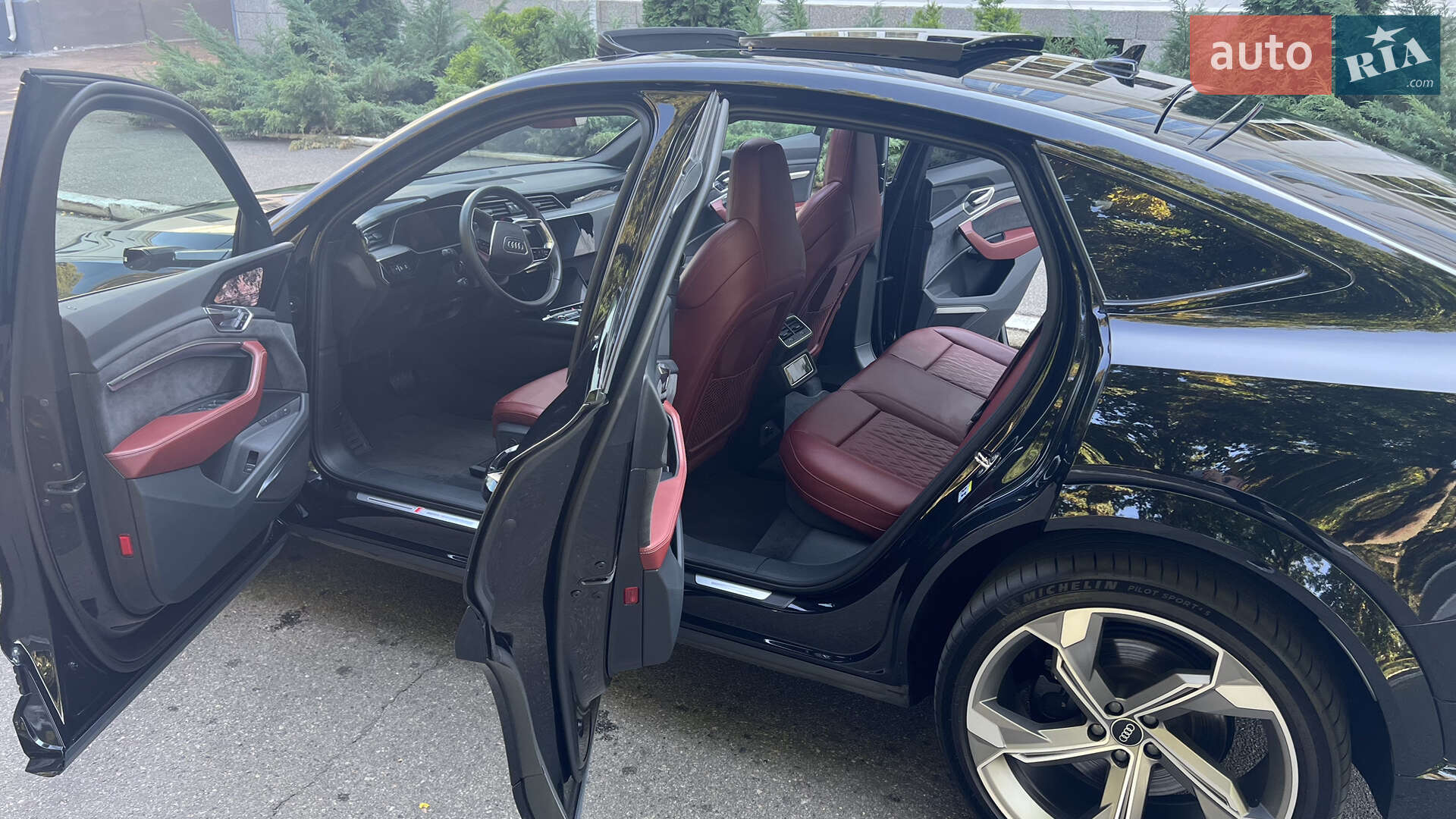 Audi e-tron S Sportback 2021 VIN WAUZZZGE6MB019307 фото оголошення 29 з 40
