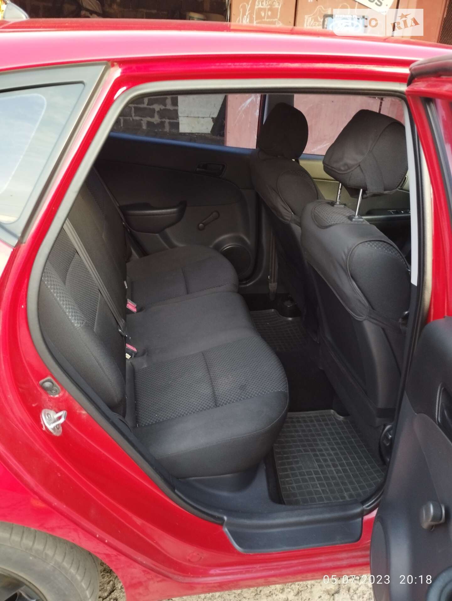 Hyundai i30 2010 VIN TMADB51DAAJ121484 фото оголошення 7 з 18